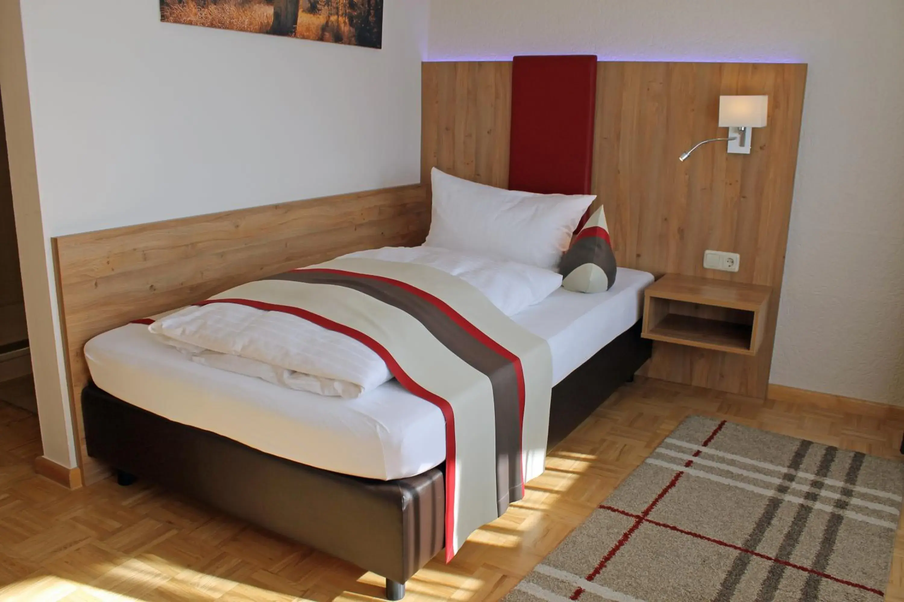 Single Room with Balcony - single occupancy in Hotel-Gasthof Zur Post Single Room with Balcony - single occupancy in Hotel-Gasthof Zur Post