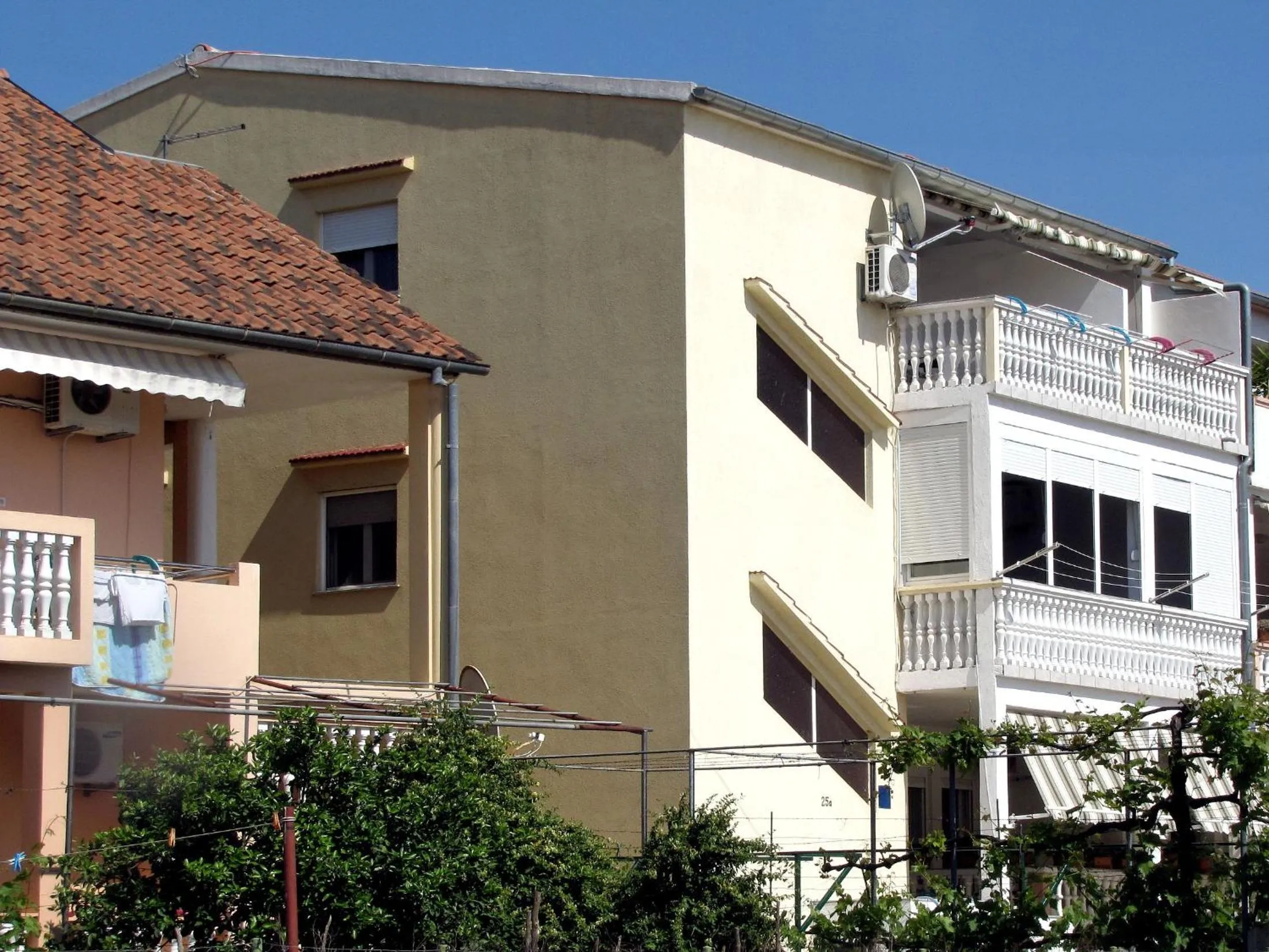 Property building in Apartments Klanac