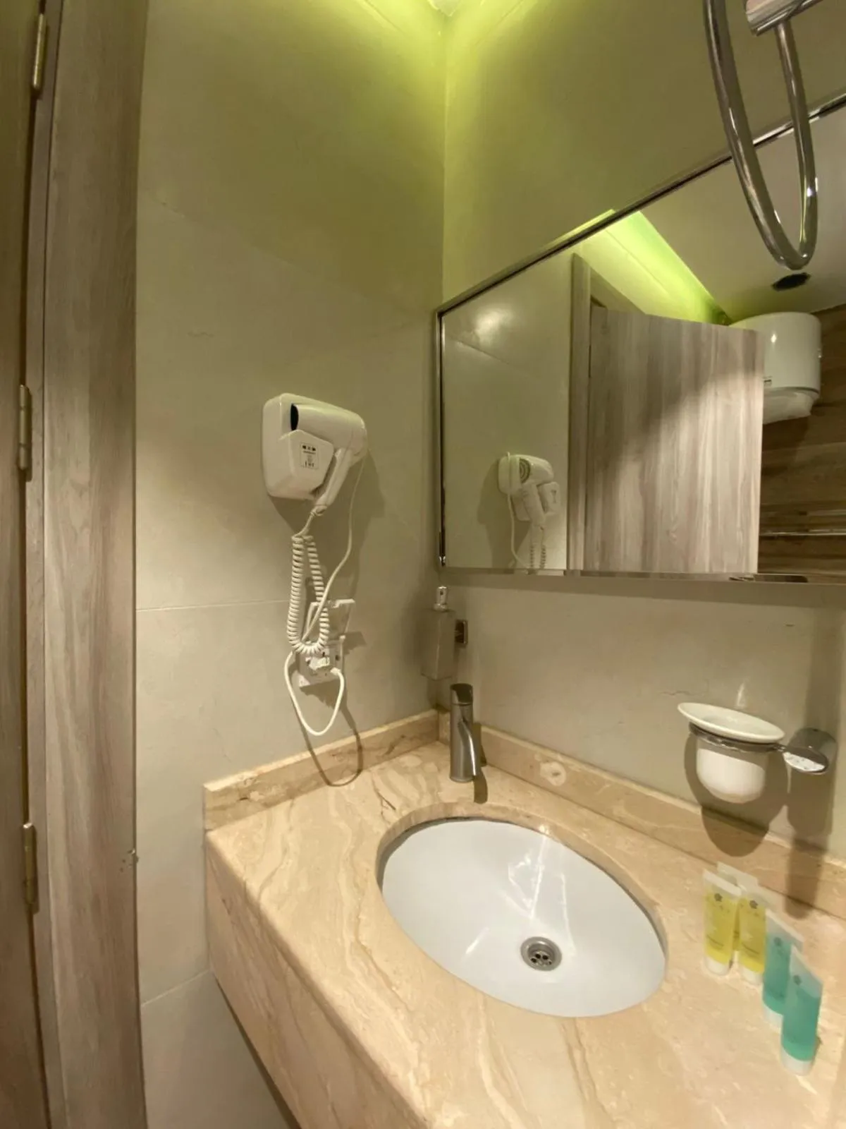 Bathroom in Mass Paradise Hotel