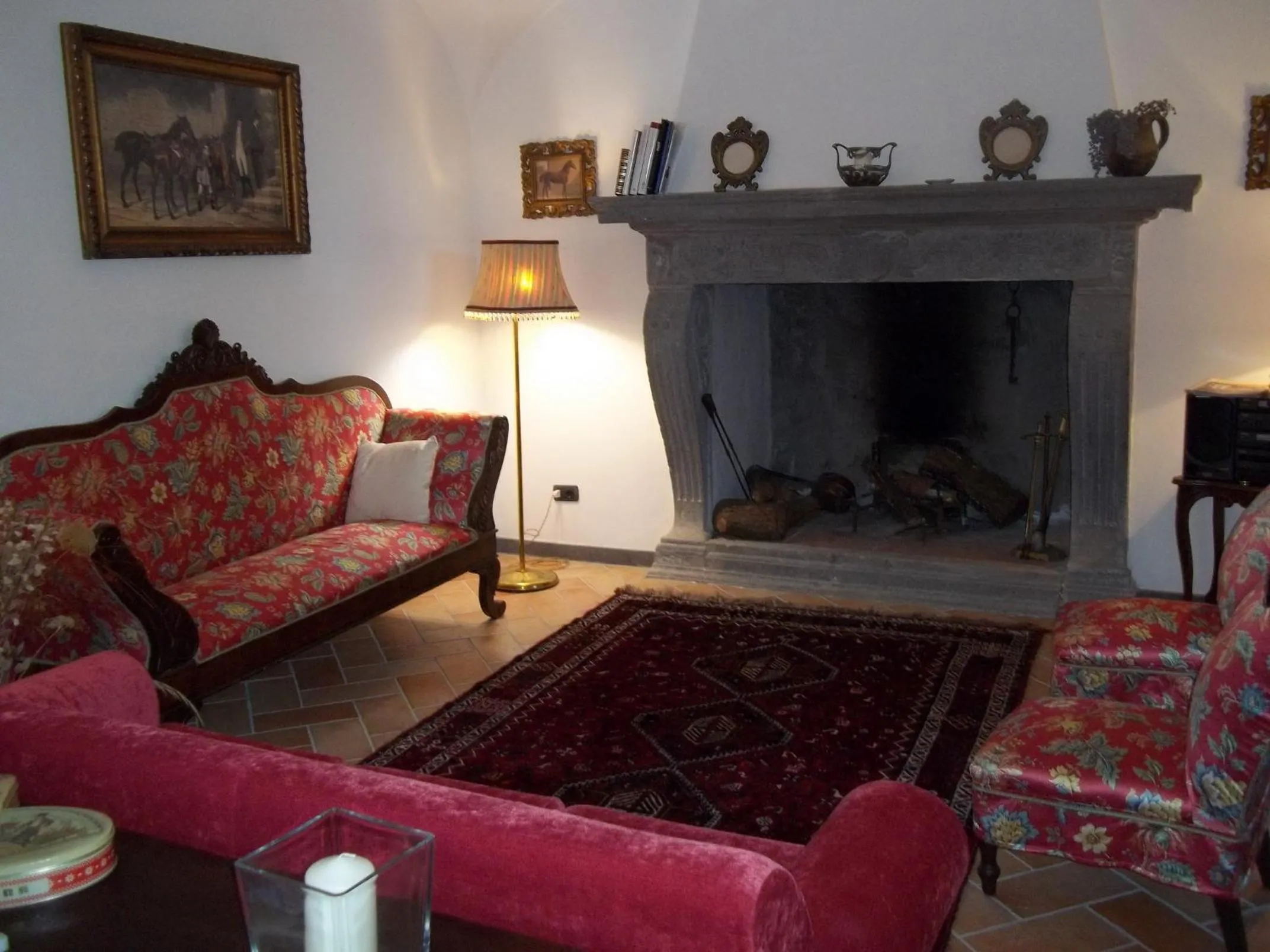 Communal lounge/ TV room in Agriturismo Tenuta Buon Respiro