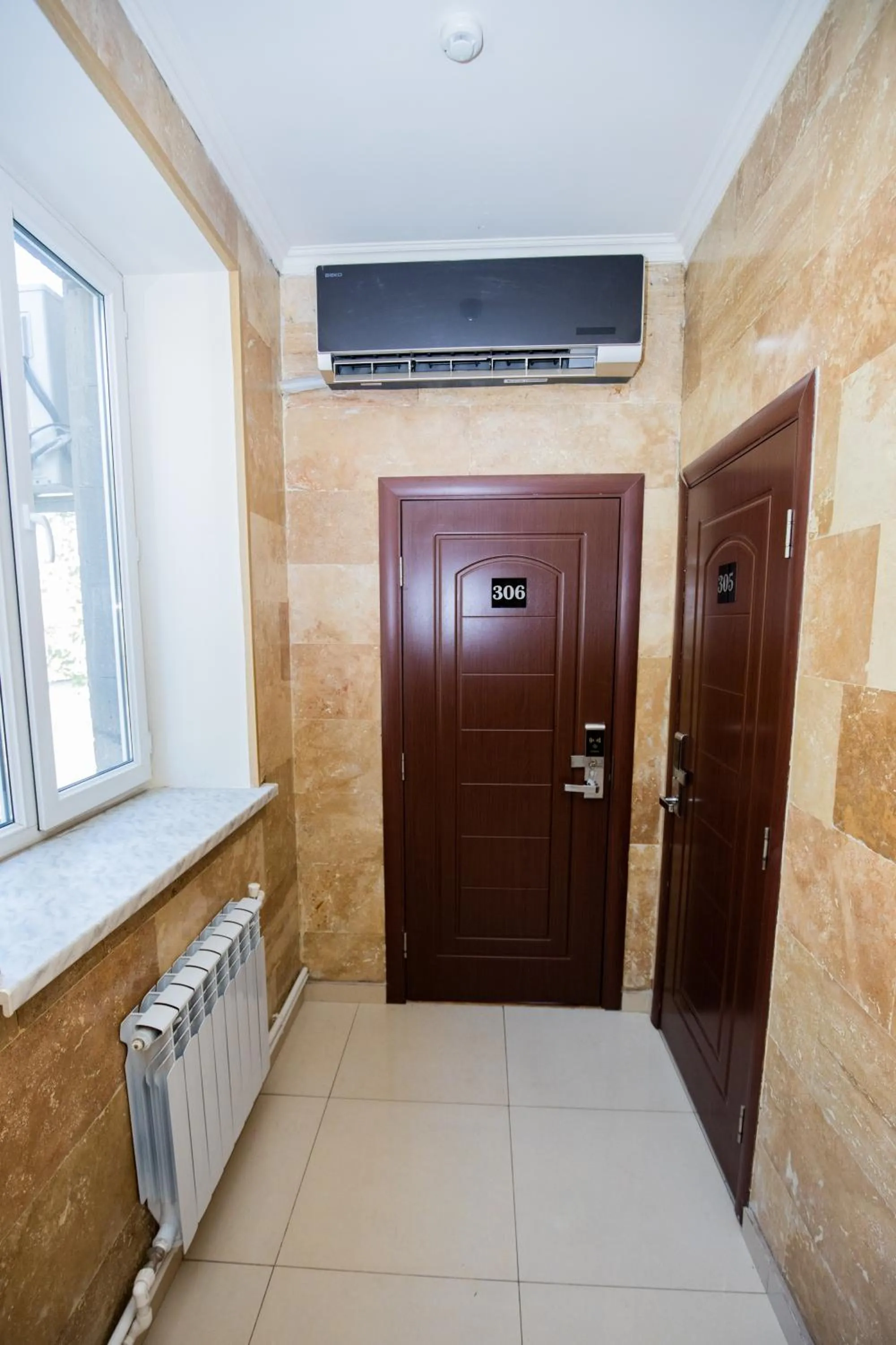 Property building in Hotel Tigran Mets Yerevan