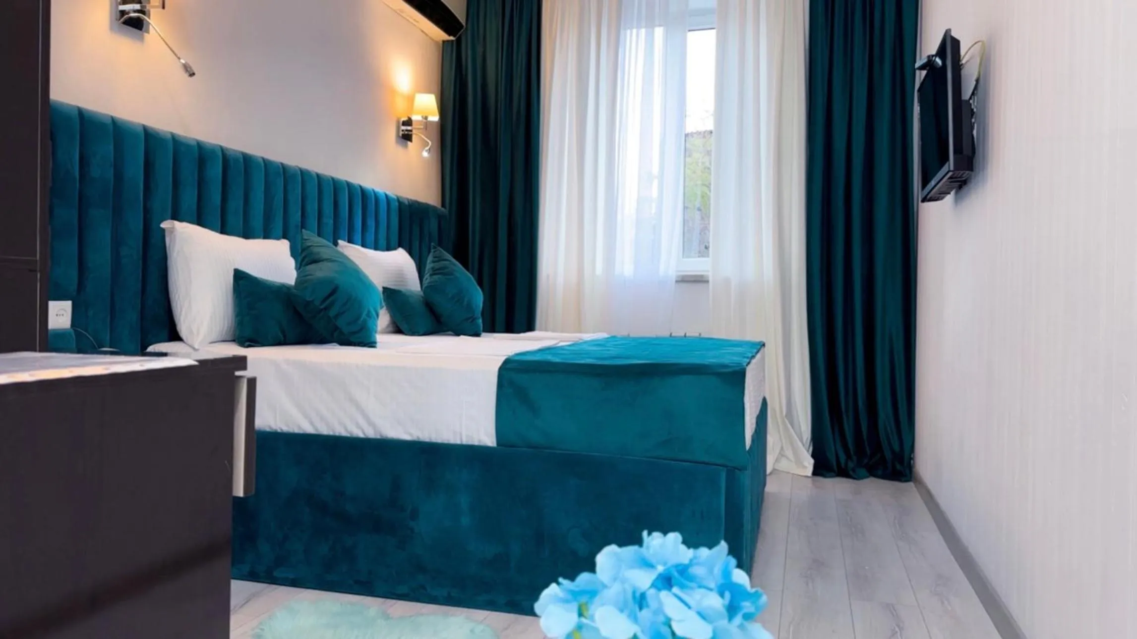 Bed in Hotel Tigran Mets Yerevan