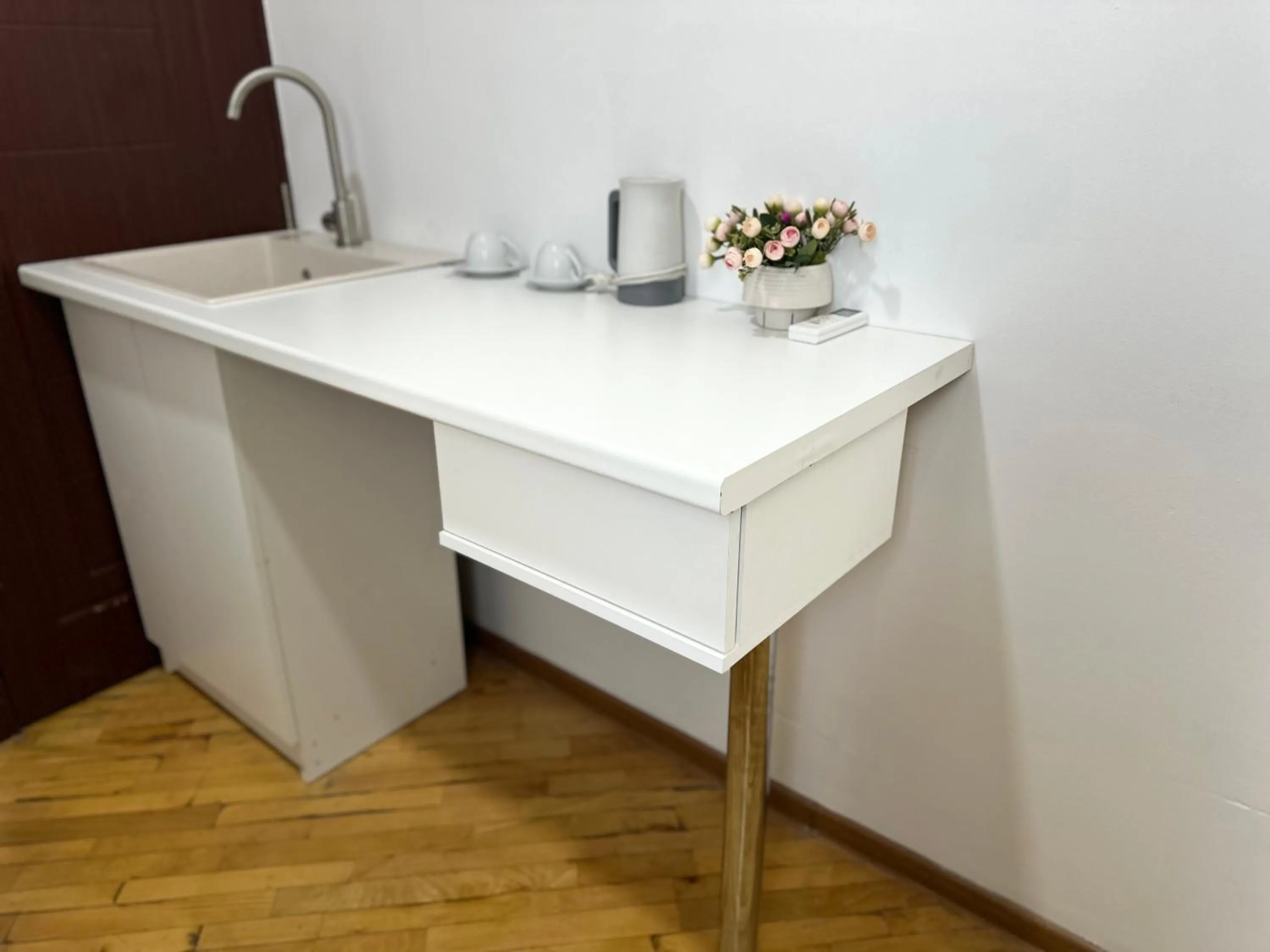 Kitchen or kitchenette in Hotel Tigran Mets Yerevan