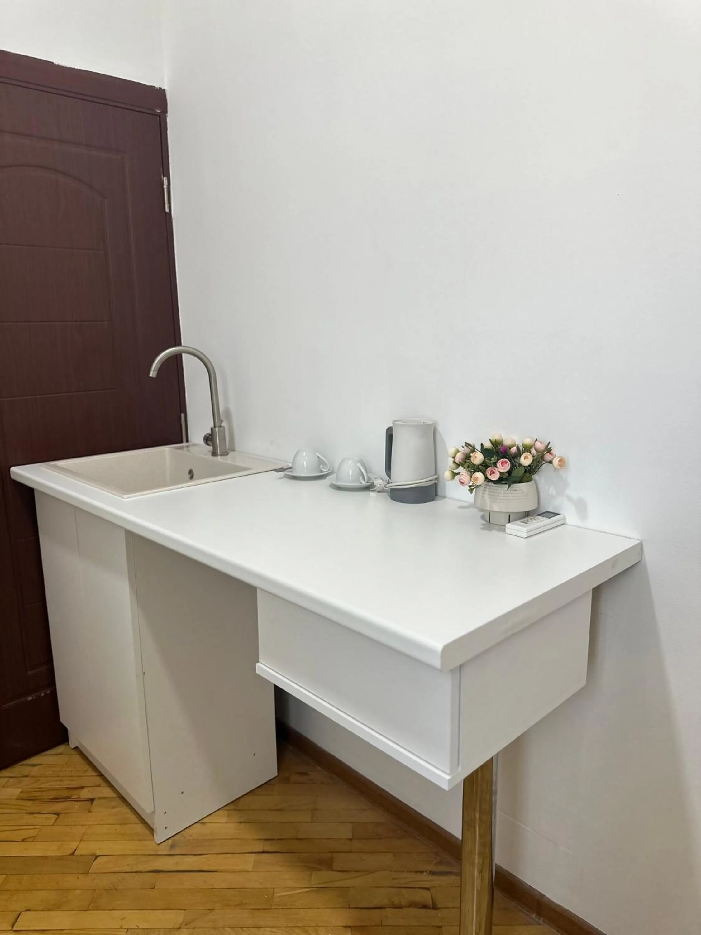 Kitchen or kitchenette in Hotel Tigran Mets Yerevan