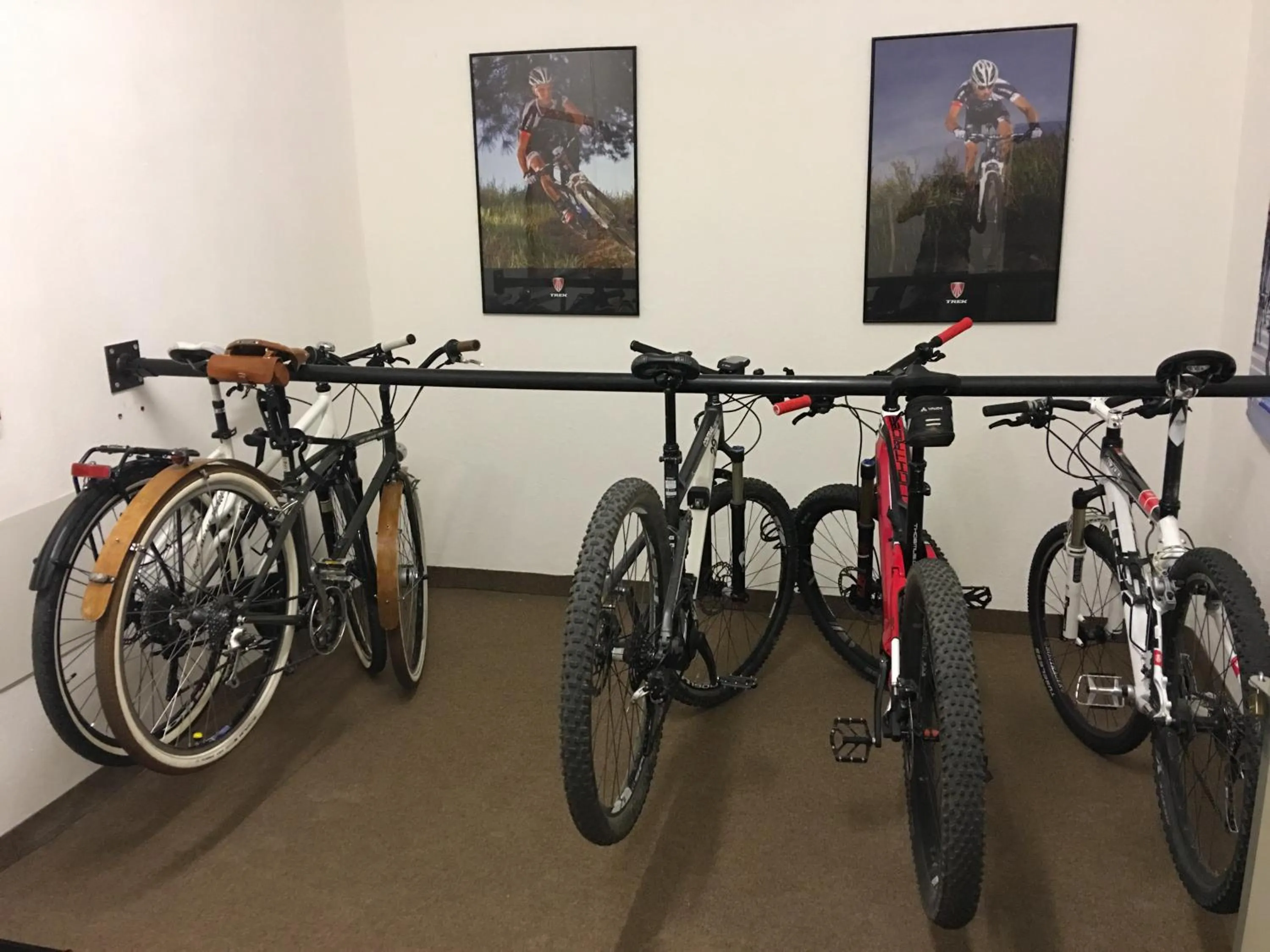 Cycling in Hotel Kögele bei Innsbruck Axamer Lizum