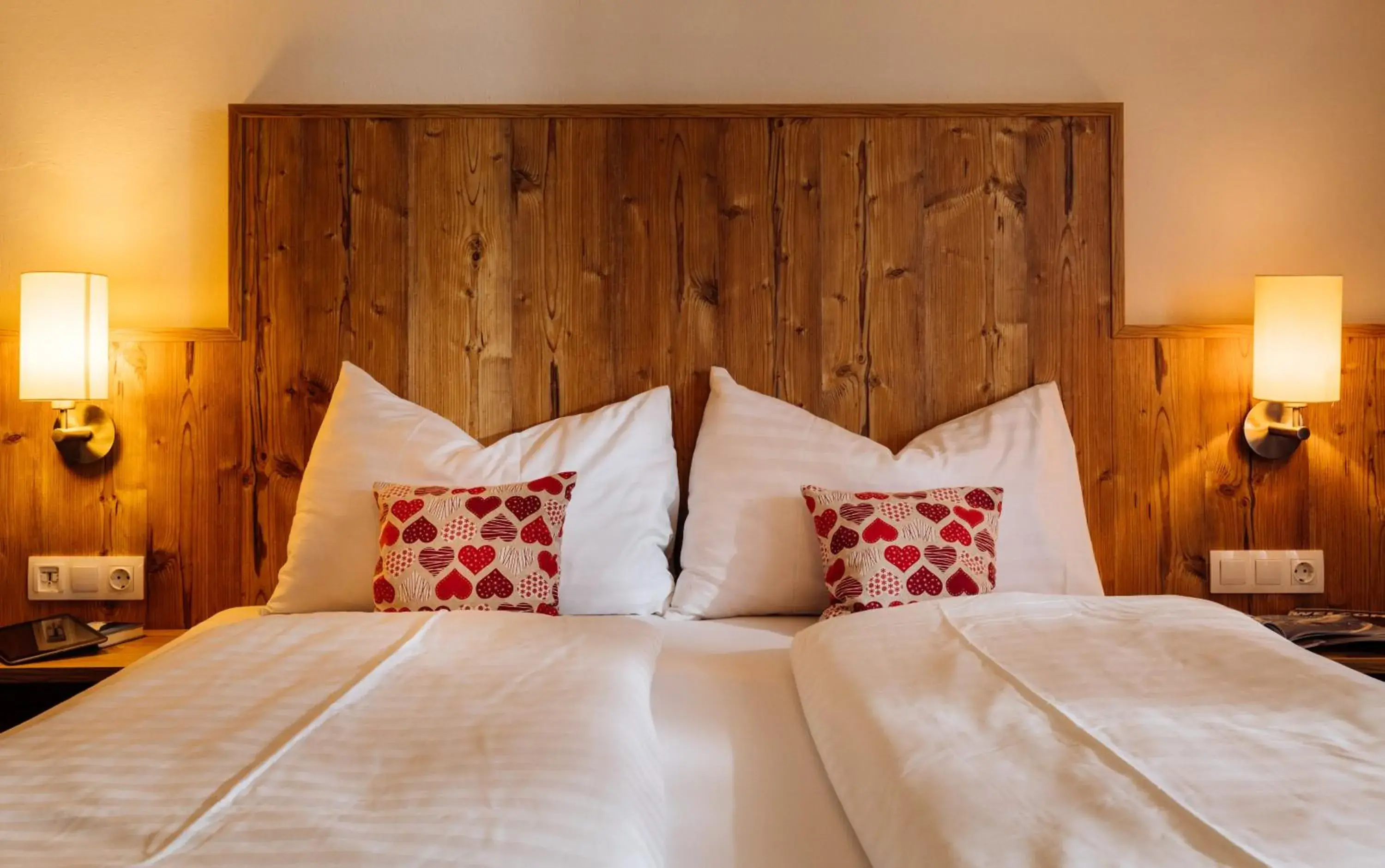 Deluxe Suite with Balcony (6 Adults) in Hotel Kögele bei Innsbruck Axamer Lizum Deluxe Suite with Balcony (6 Adults) in Hotel Kögele bei Innsbruck Axamer Lizum