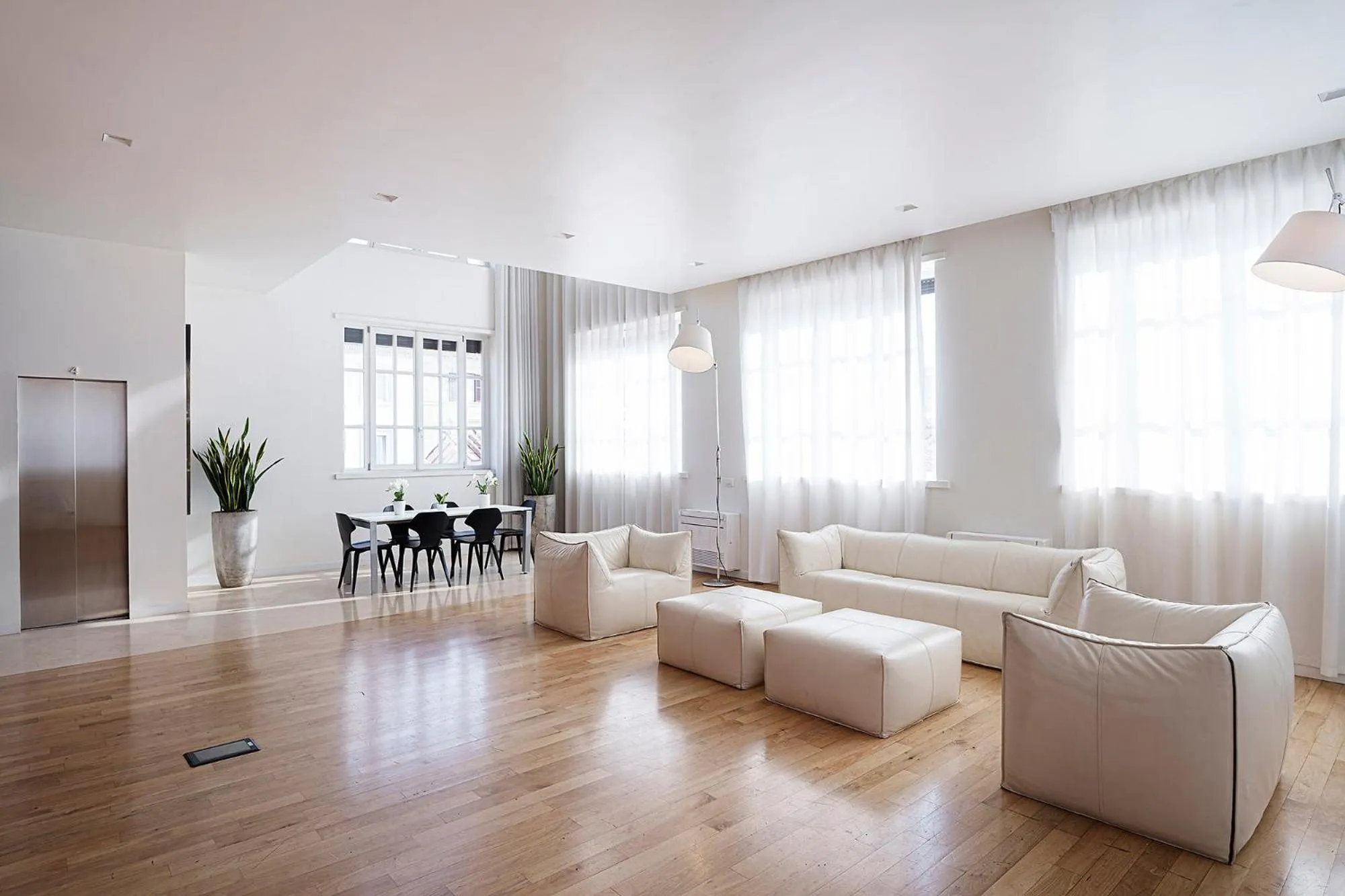 Area and facilities in Palazzo Montemartini Rome, A Radisson Collection Hotel