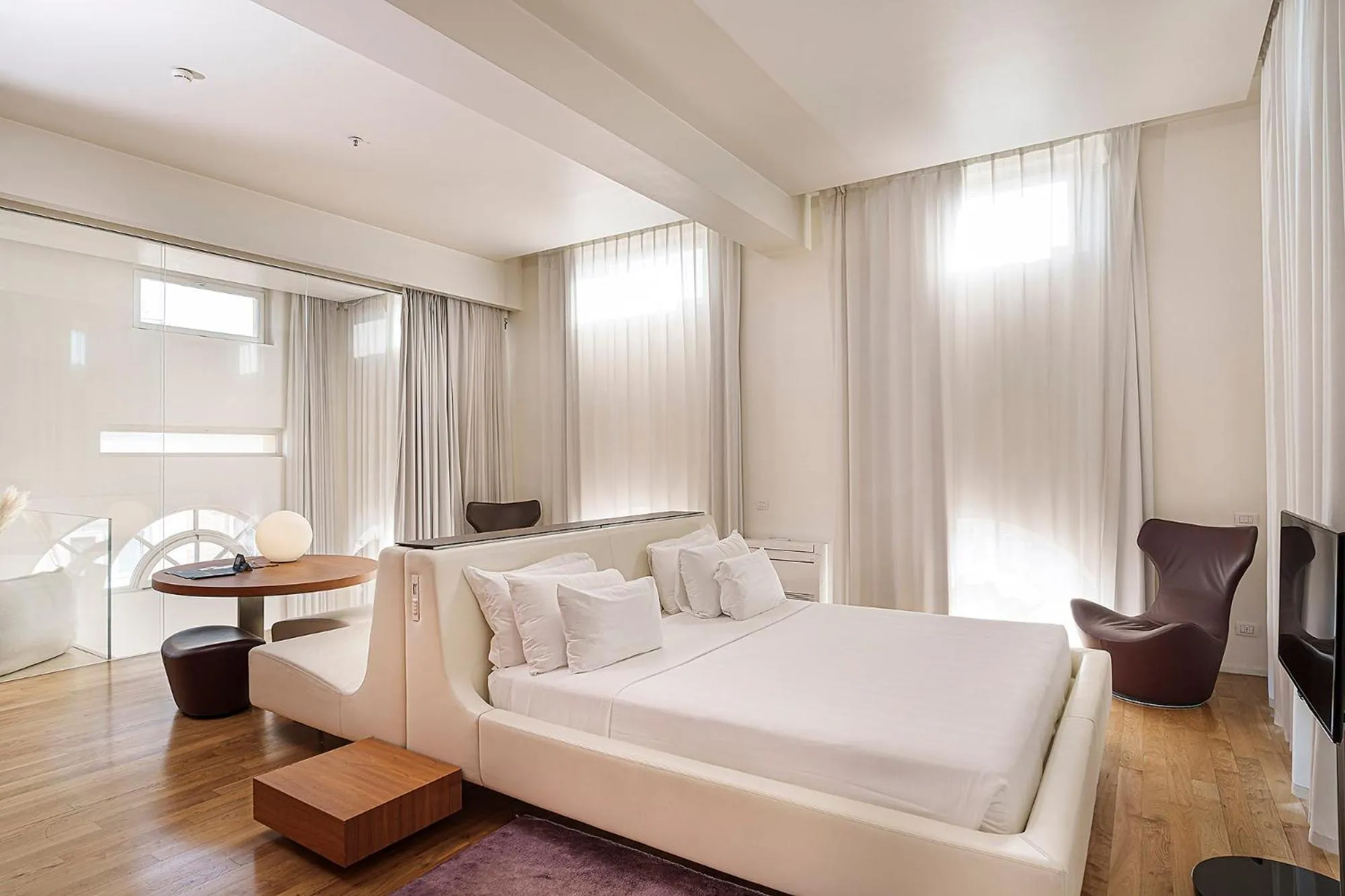 Bedroom, Bed in Palazzo Montemartini Rome, A Radisson Collection Hotel