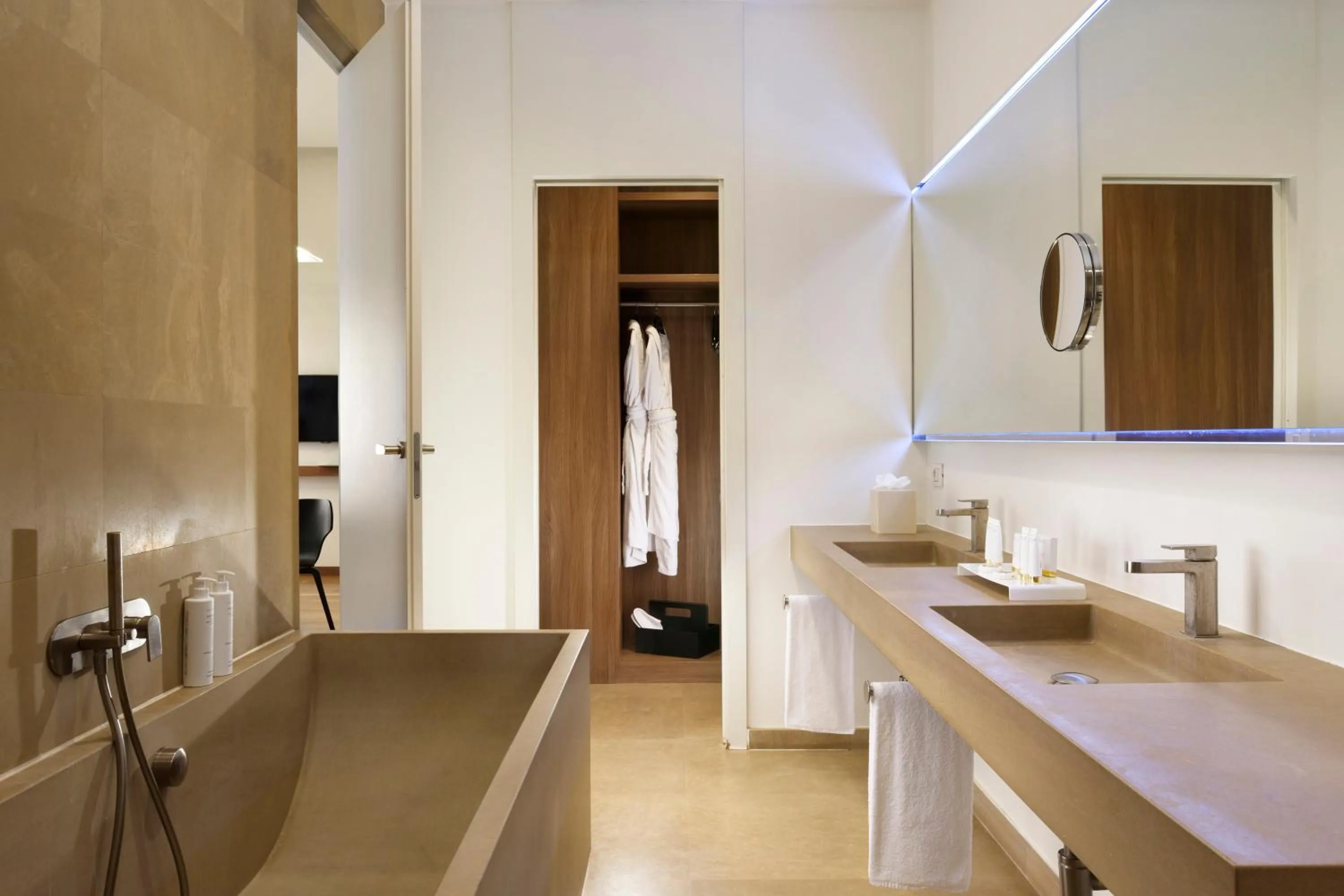 Bathroom in Palazzo Montemartini Rome, A Radisson Collection Hotel
