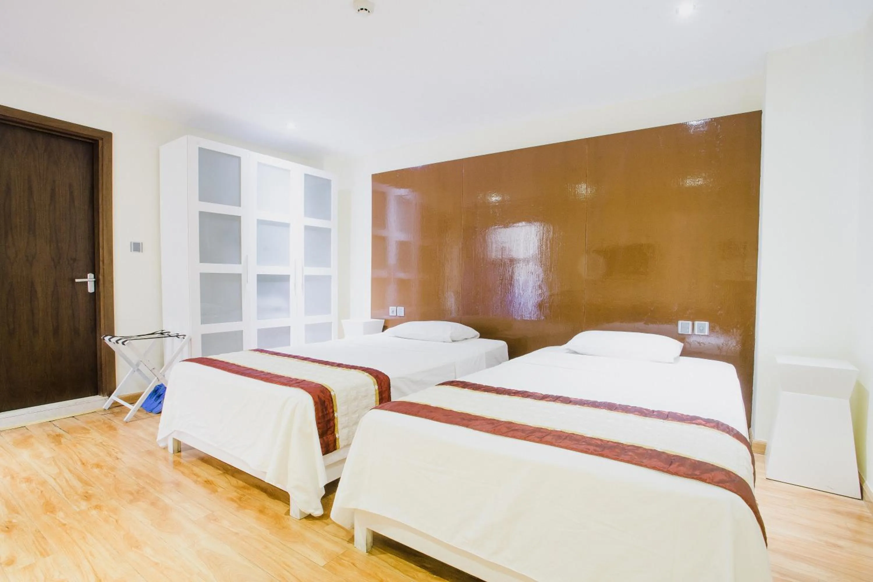 Photo of the whole room in Thu Do Hotel