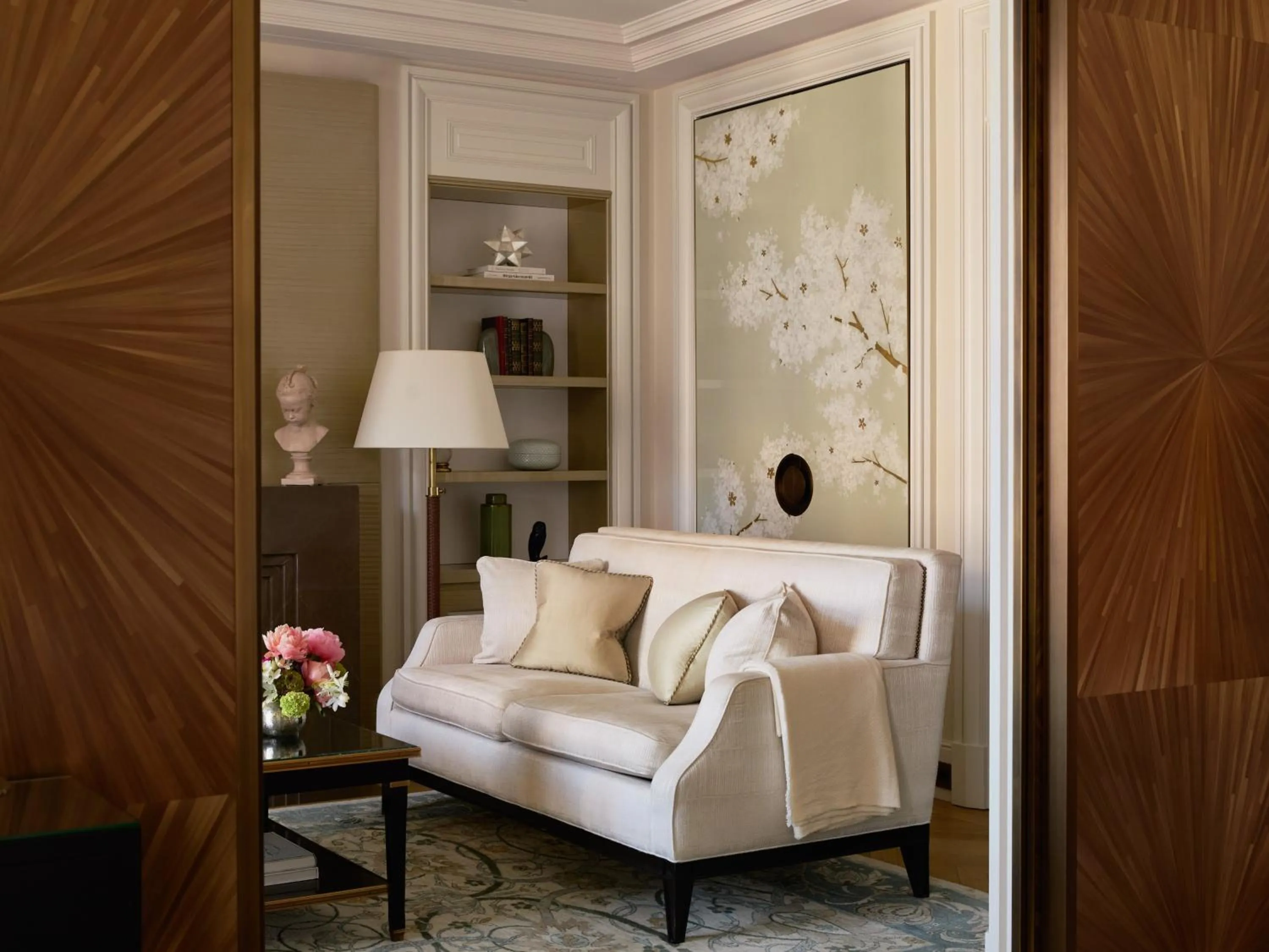 Living room in The Woodward - Auberge Collection