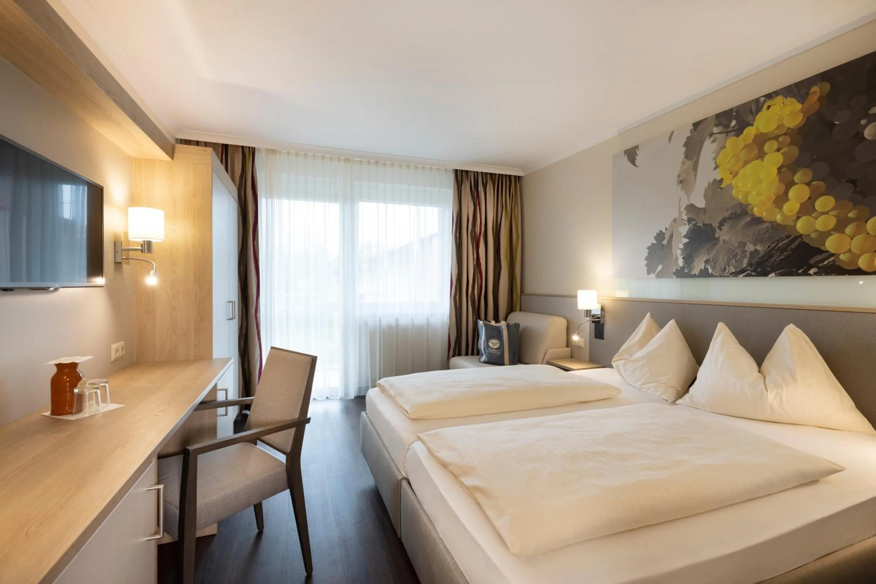 Photo of the whole room, Bed in Vitalhotel der Parktherme - inkl Thermeneintritt & Sauna