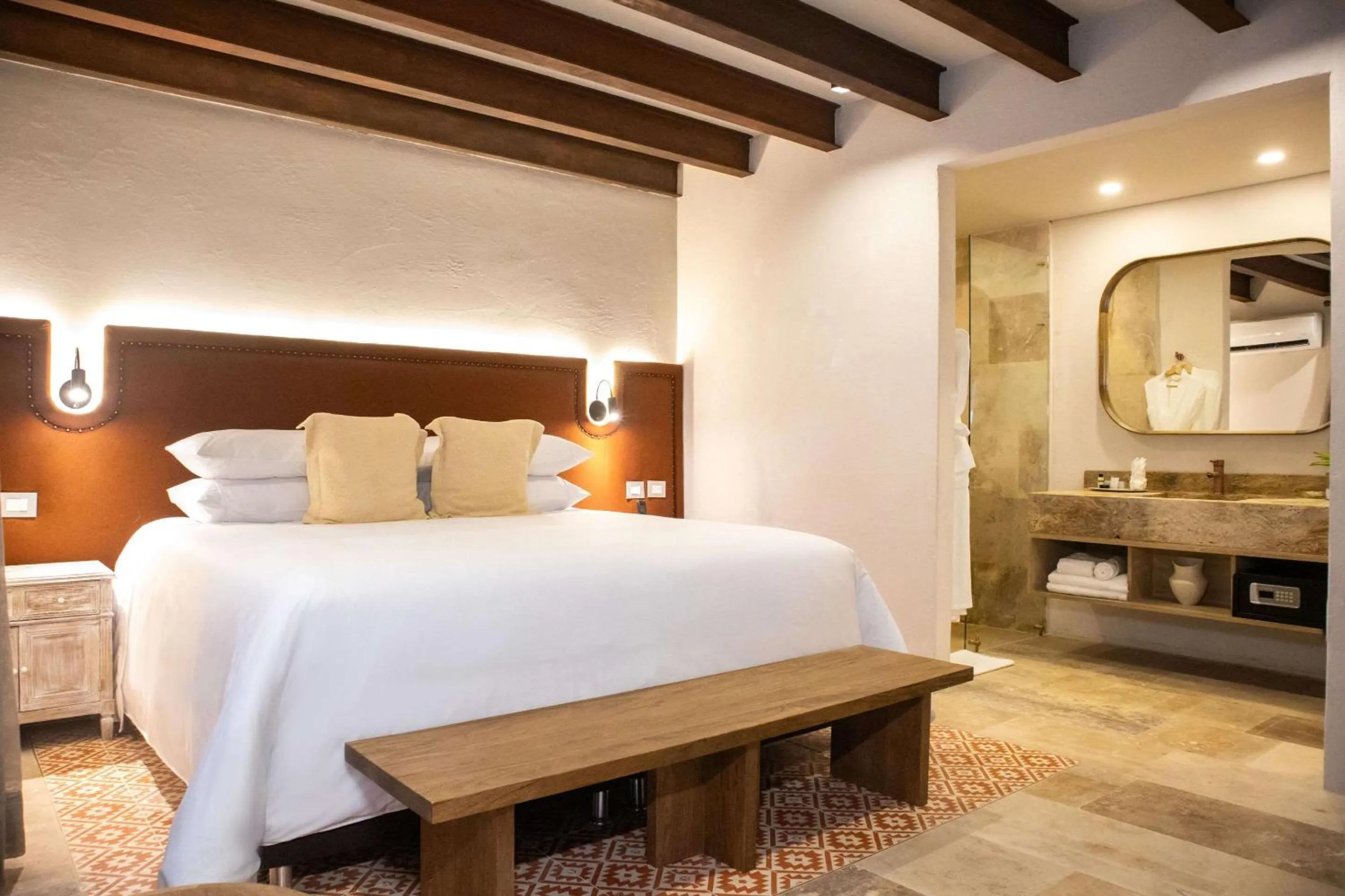 Bedroom, Bed in Hotel Casa Don Luis by Faranda Boutique, a member of Radisson Individuals