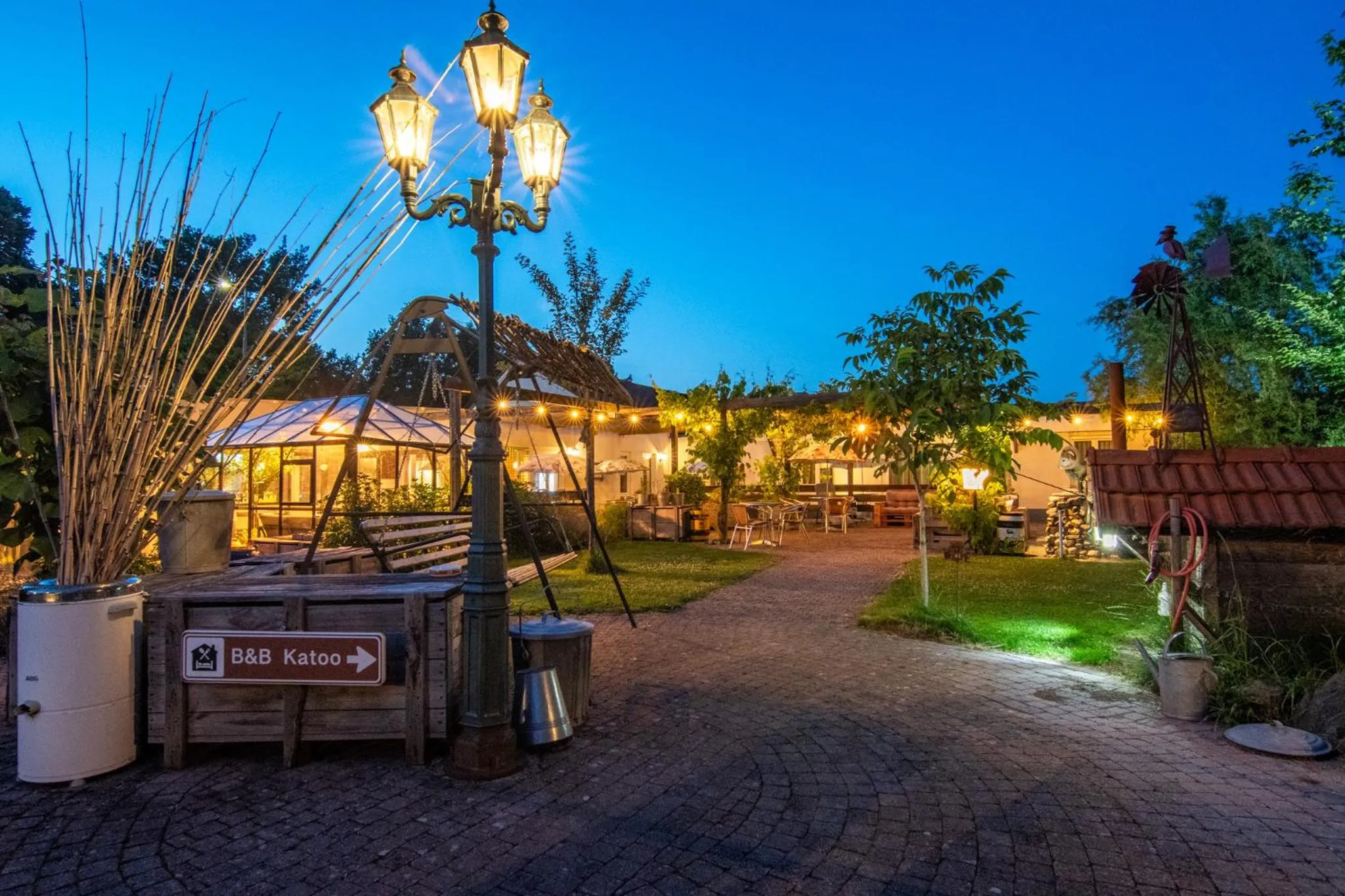 Garden view in B&B Katoo