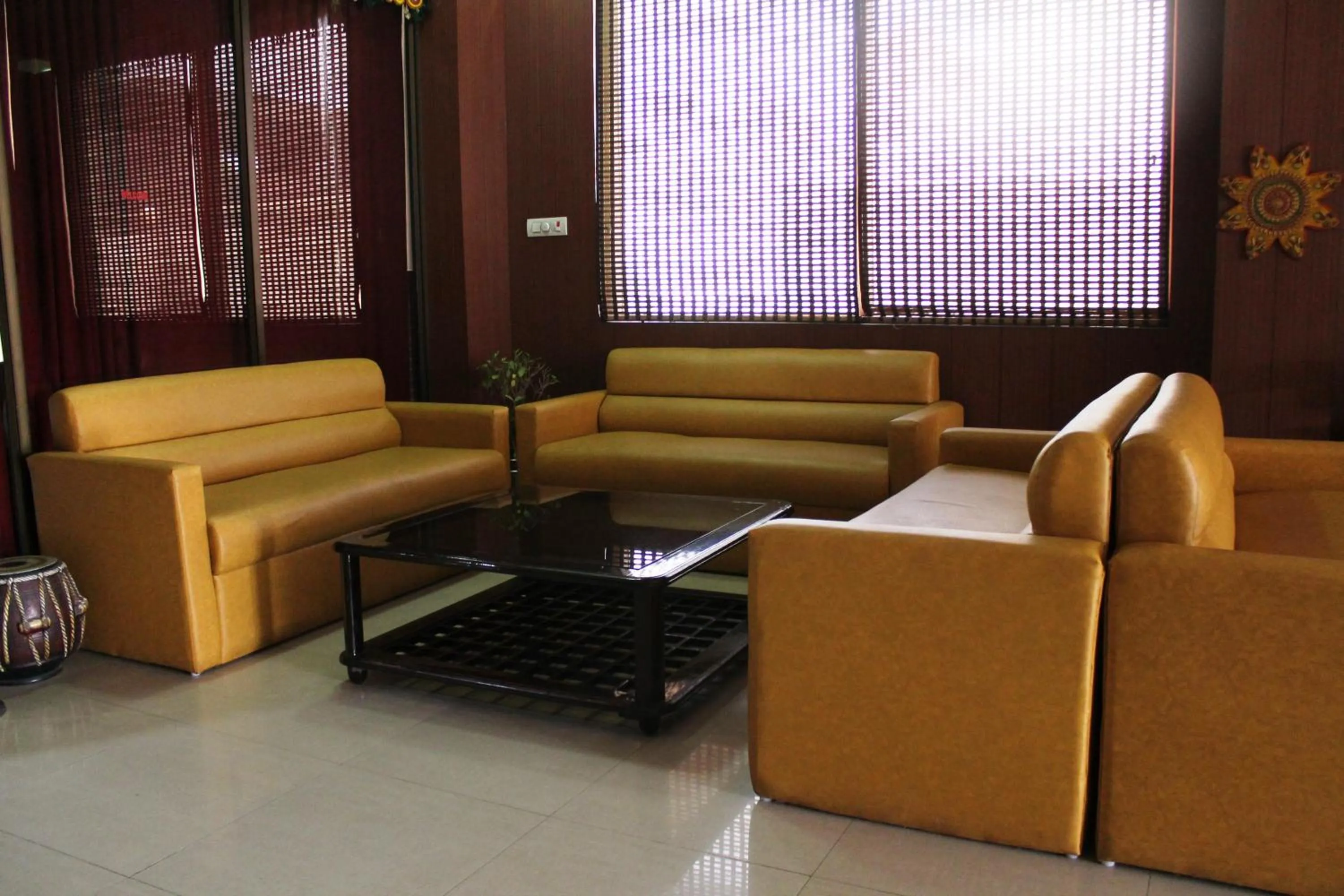 Lobby or reception in Hotel Maiden Residency