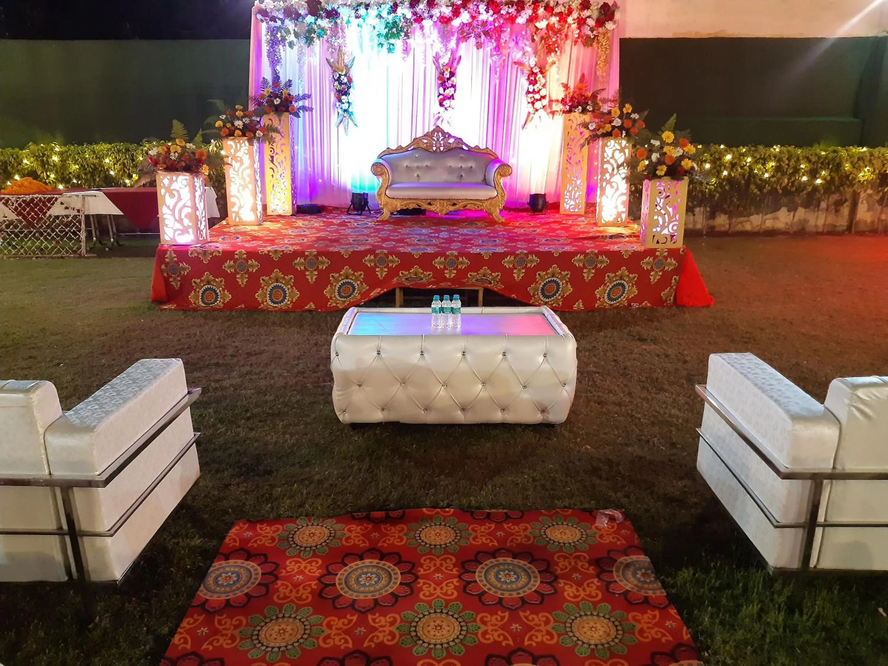 Banquet/Function facilities in Hotel Maiden Residency