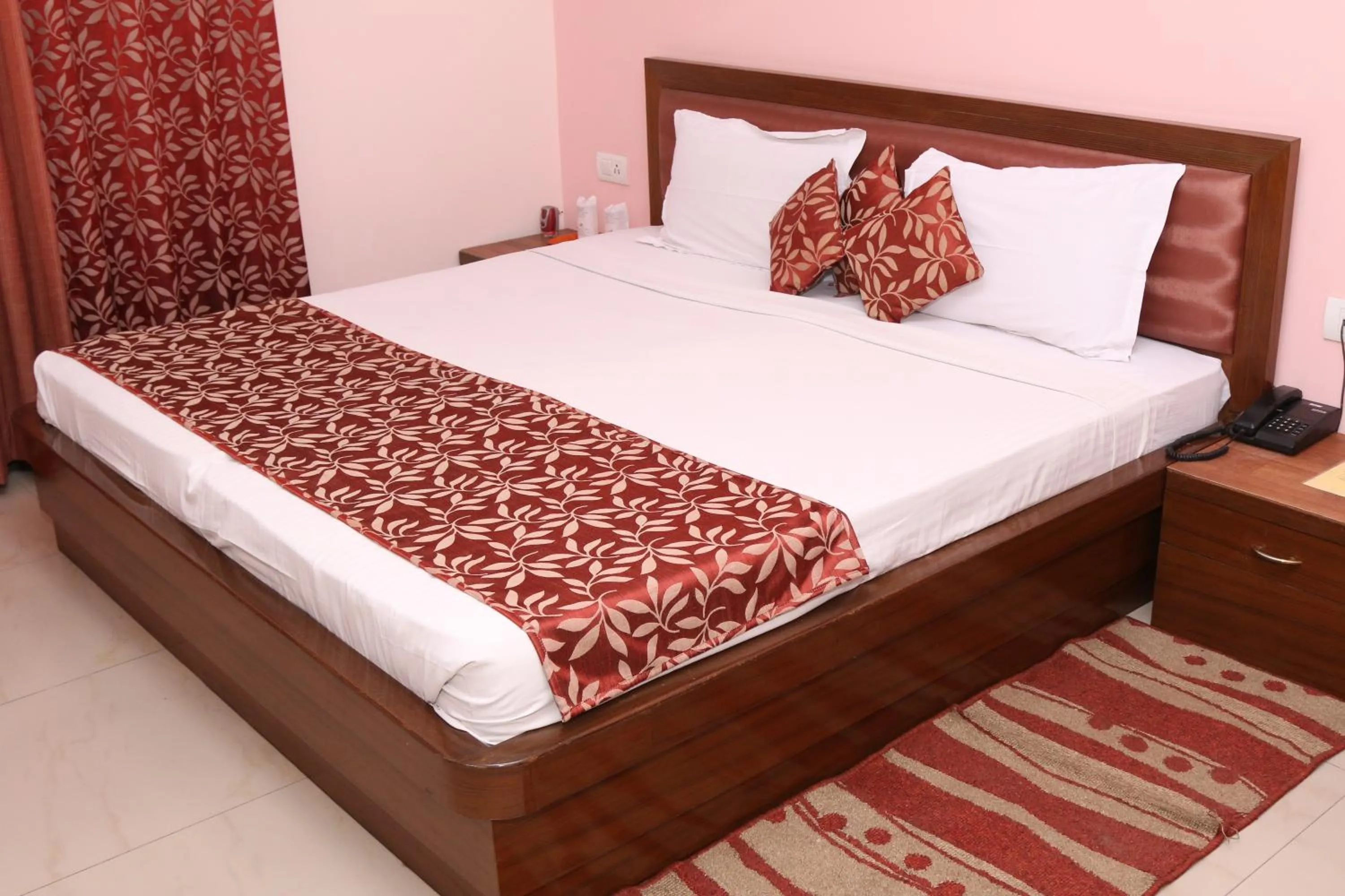 Bedroom, Bed in Hotel Maiden Residency
