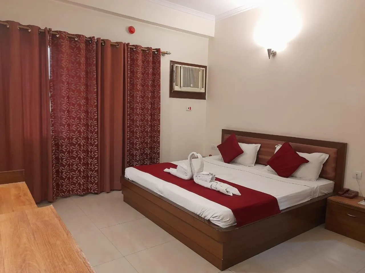 Bedroom, Bed in Hotel Maiden Residency