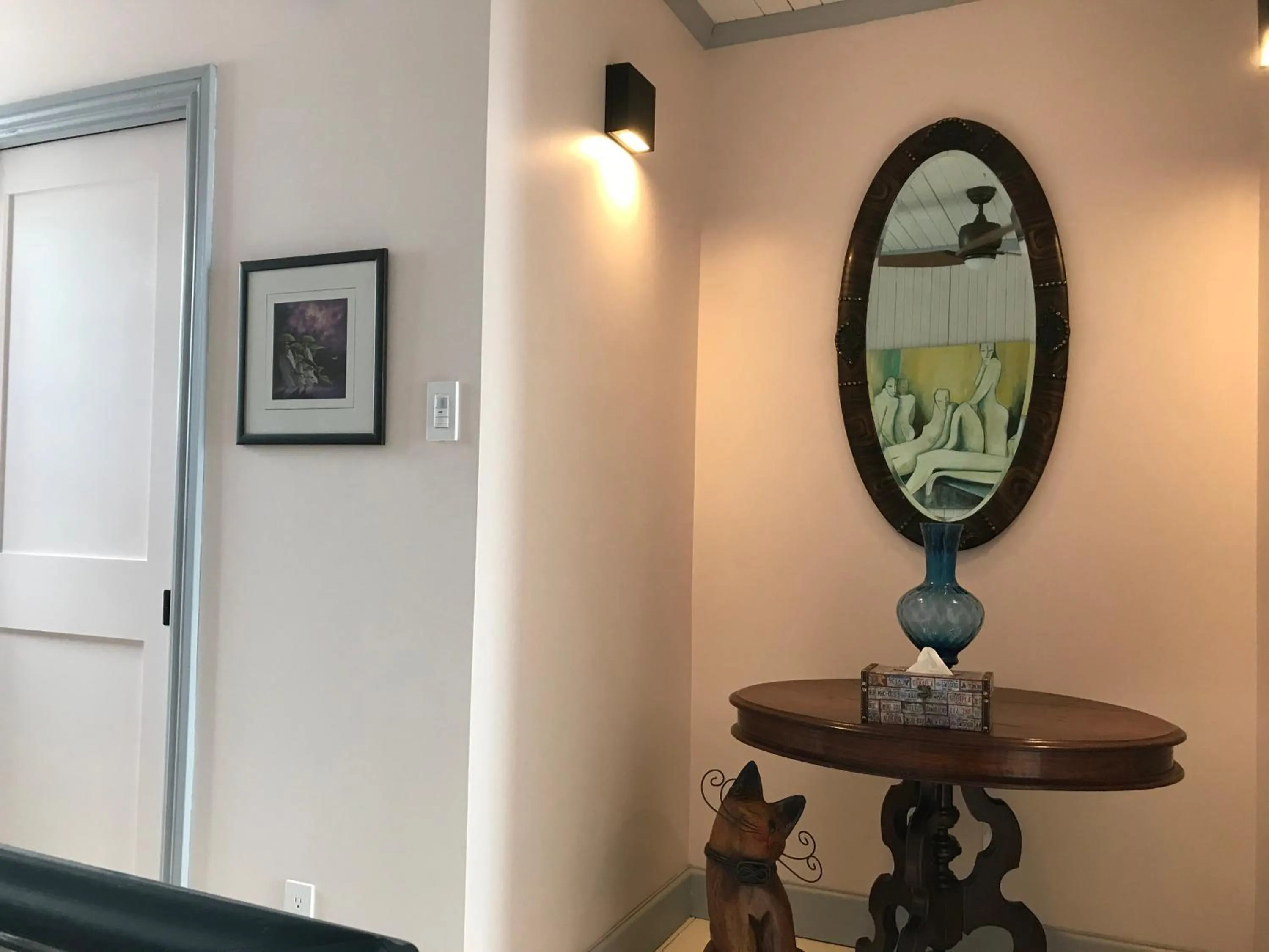 Decorative detail in La maison de l'île d'Orléans -- déjeuner gastronomique à l'aveugle