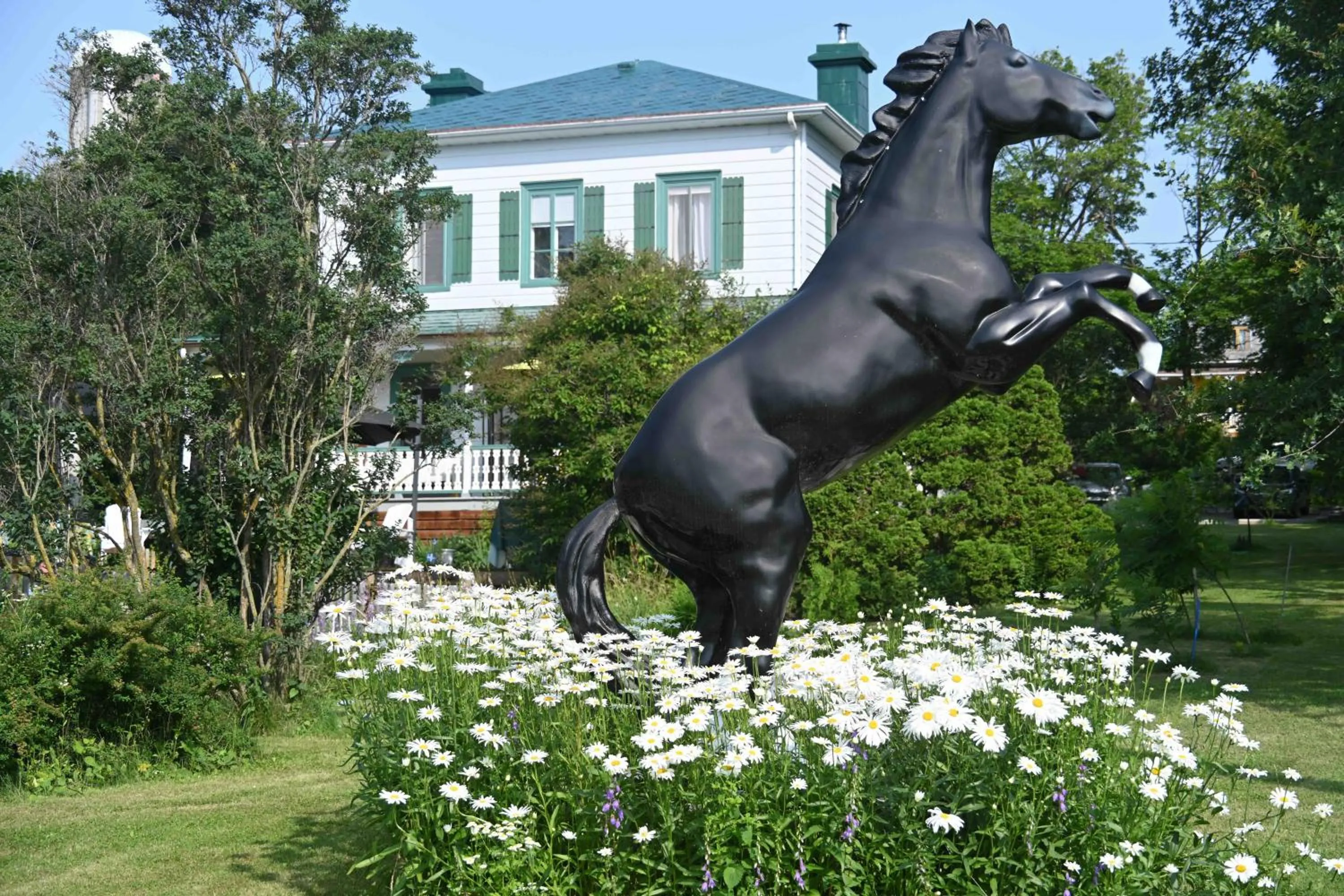 Property building in La maison de l'île d'Orléans -- maison d'hôtes B&B