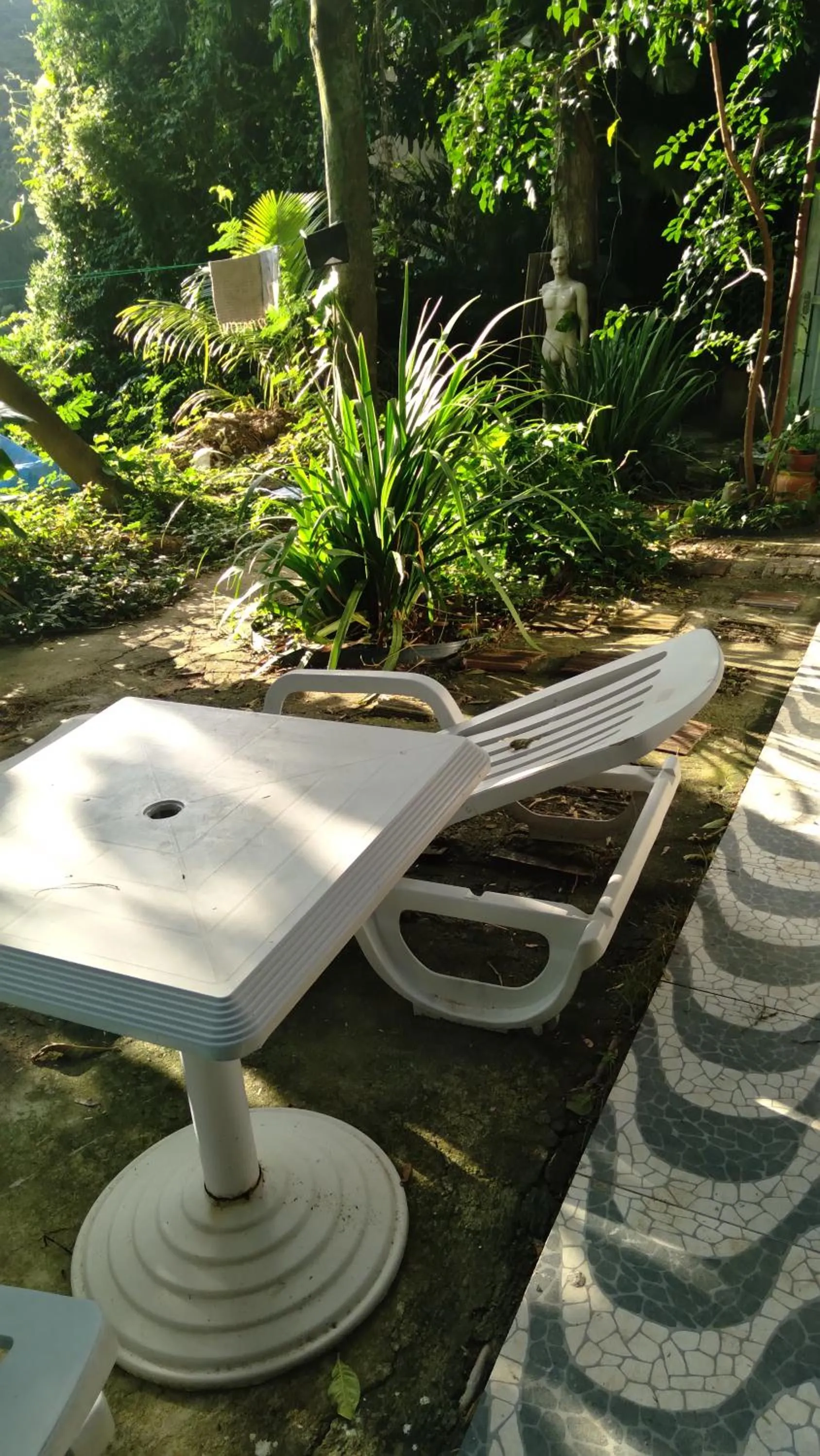 Garden view in Barra da Tijuca Guest Houses