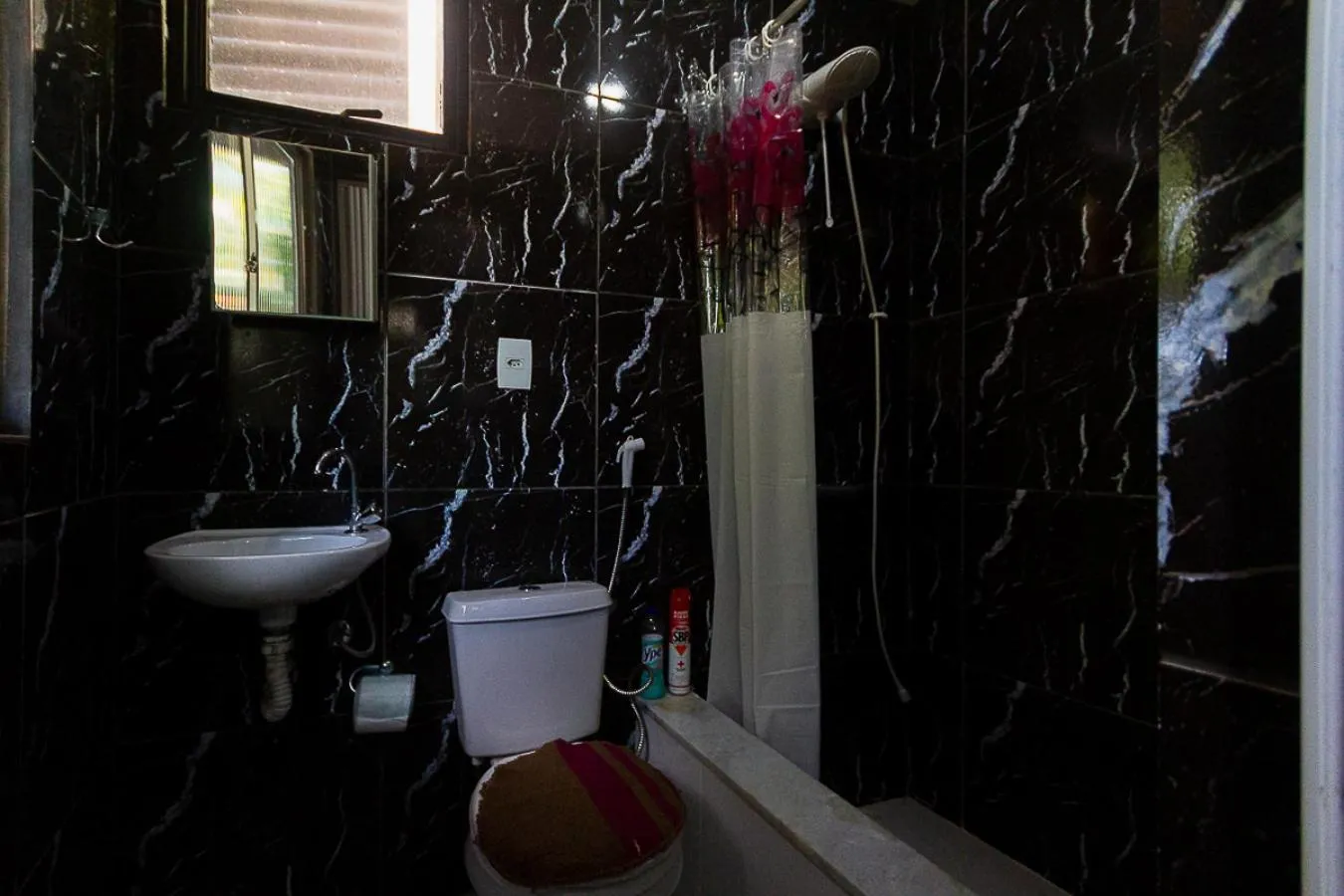 Bathroom in Barra da Tijuca Guest Houses