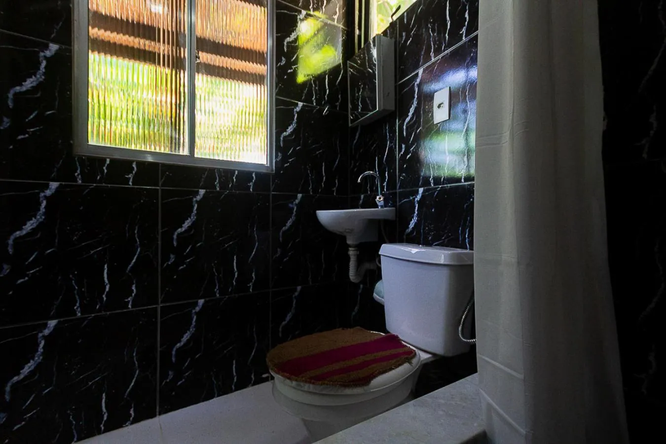 Bathroom in Barra da Tijuca Guest Houses