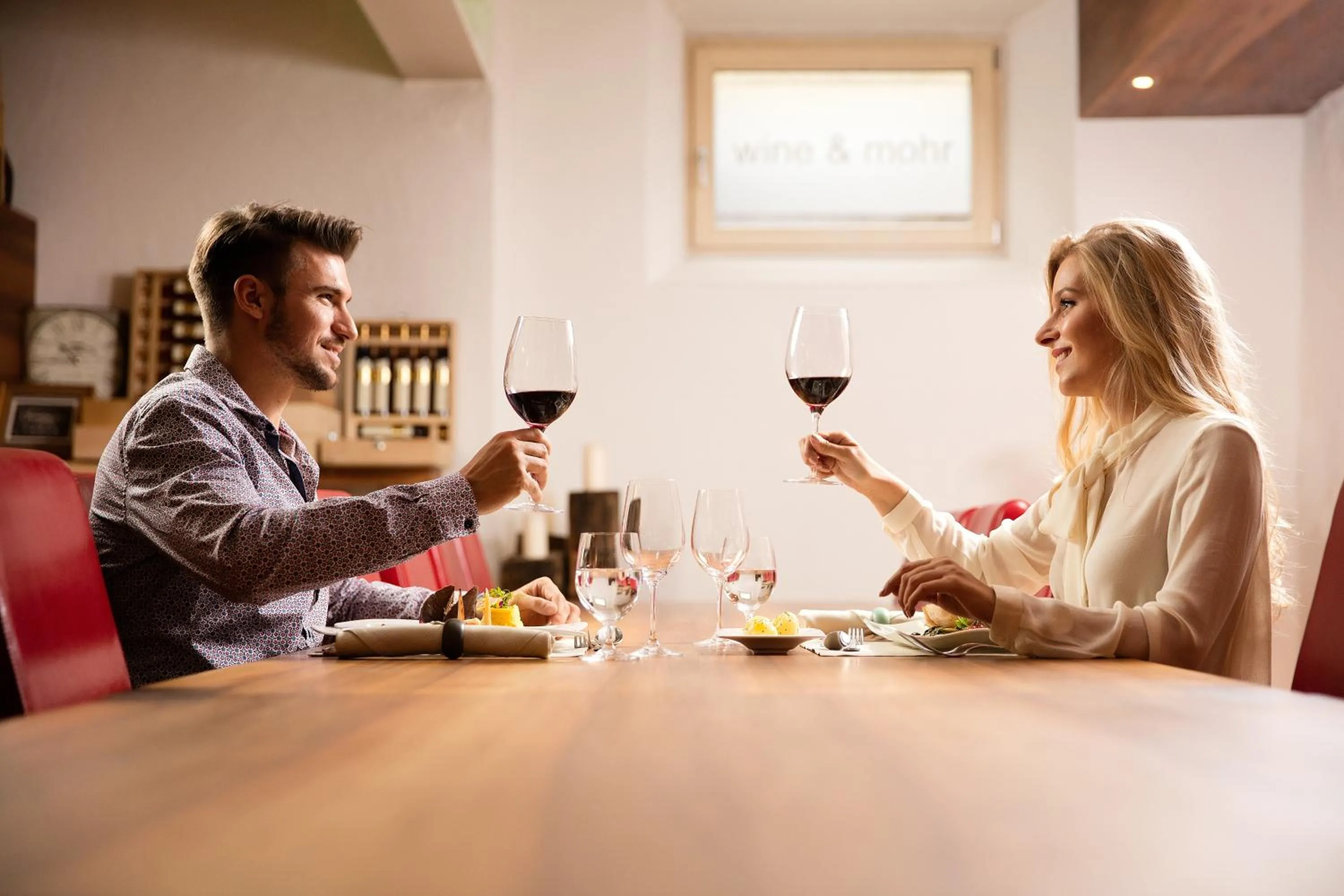 Restaurant/places to eat in Hotel Zum Mohren