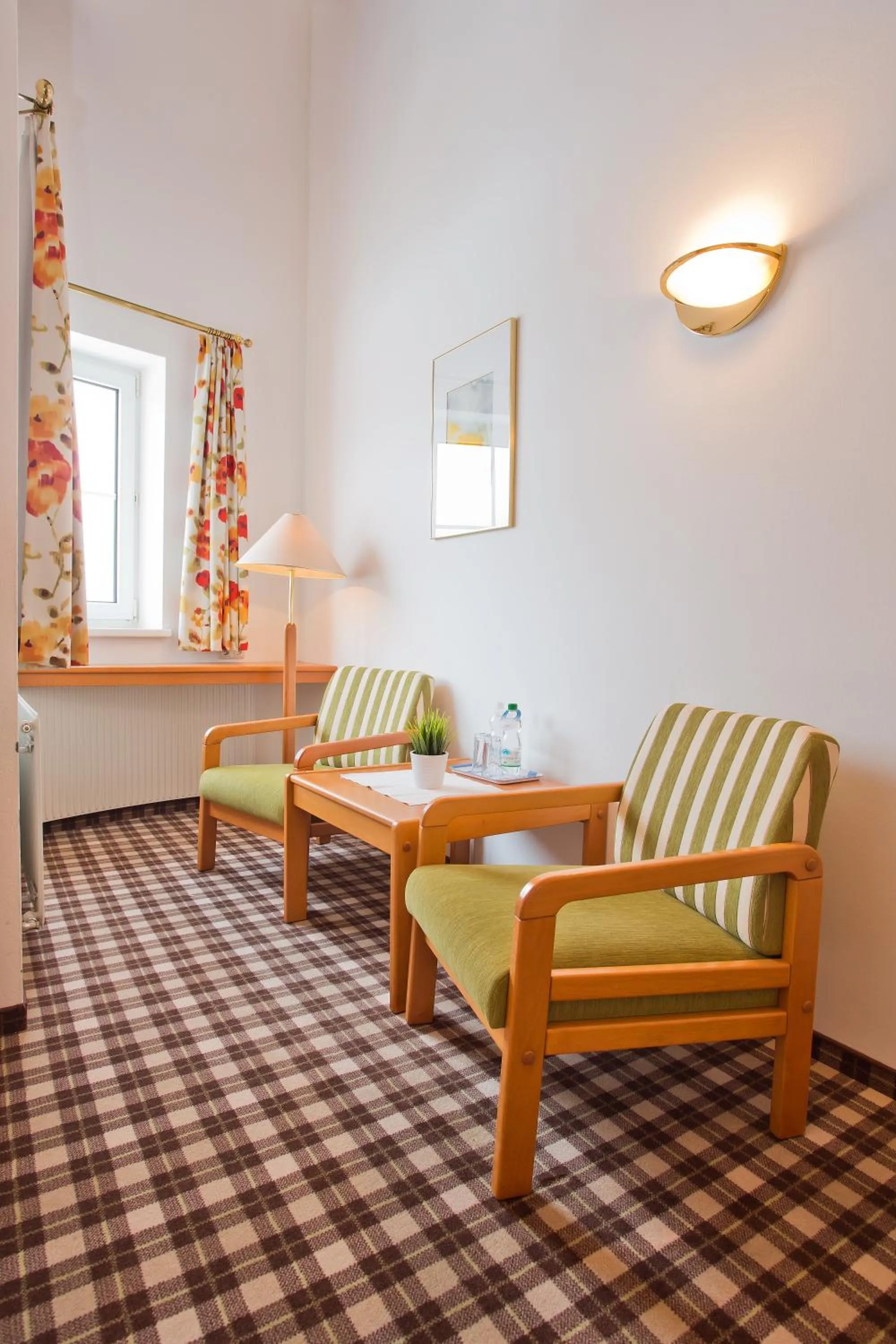 Seating area in Hotel Zum Mohren