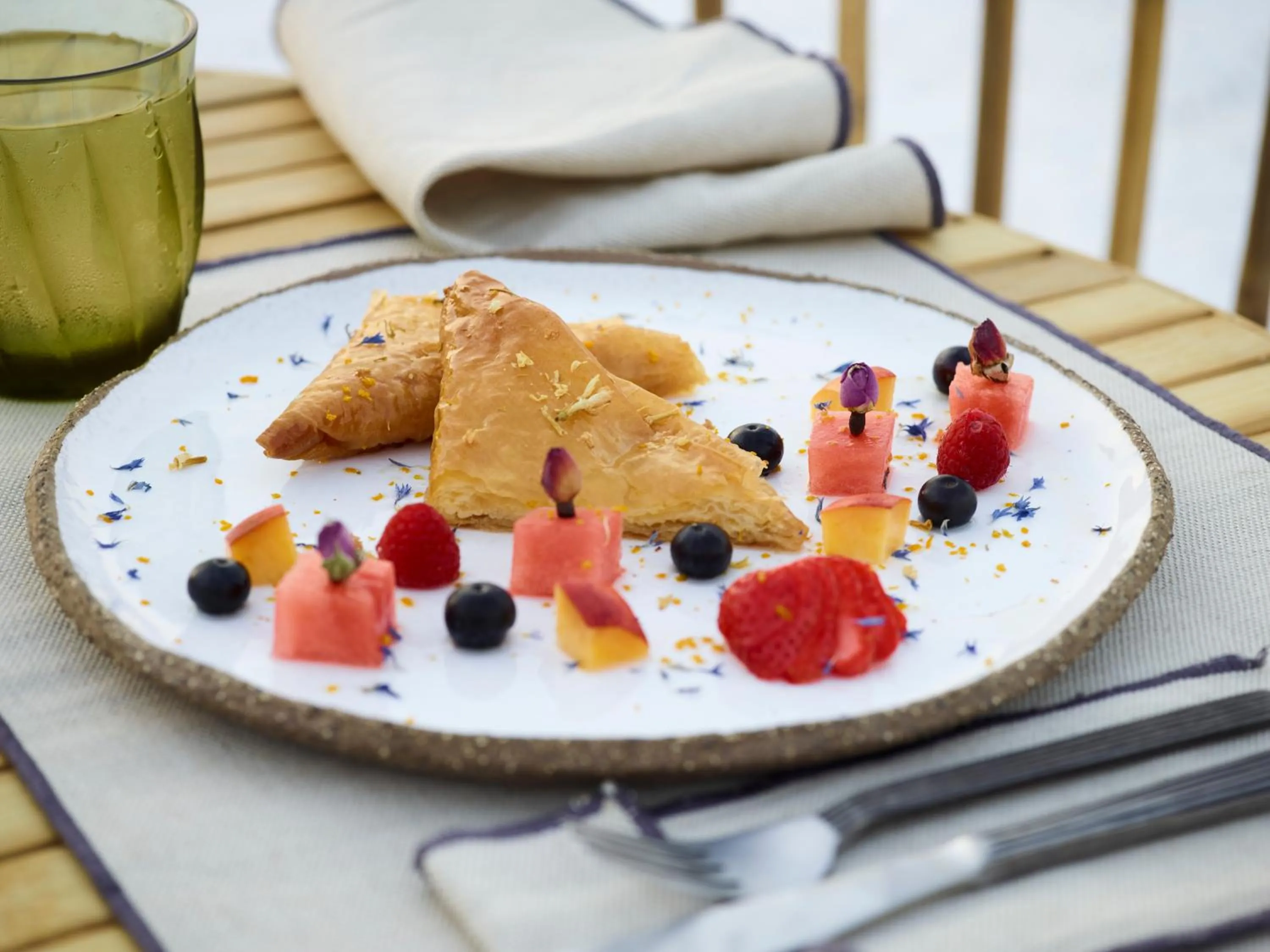 Food in White Pebble Suites