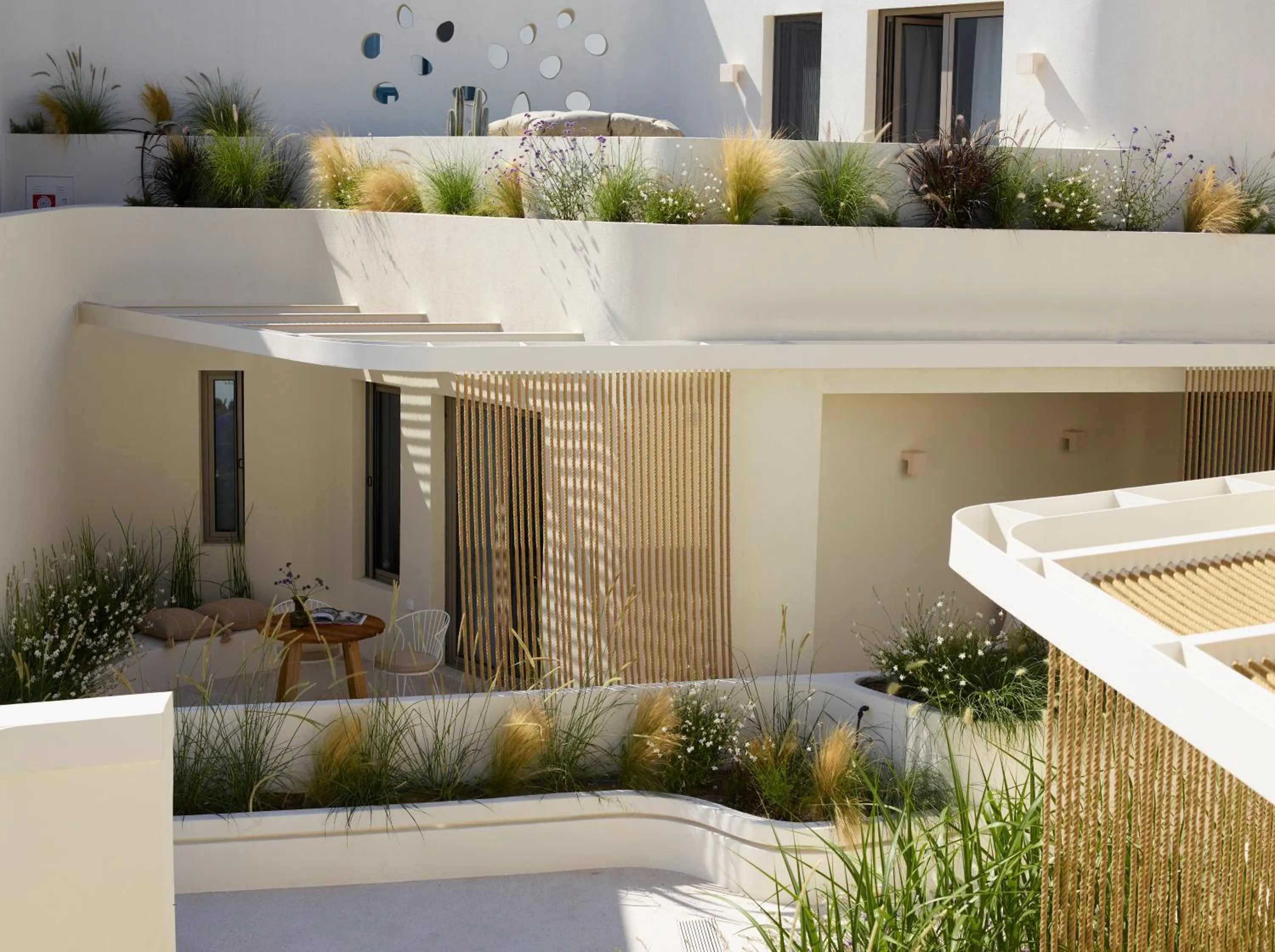 Patio in White Pebble Suites