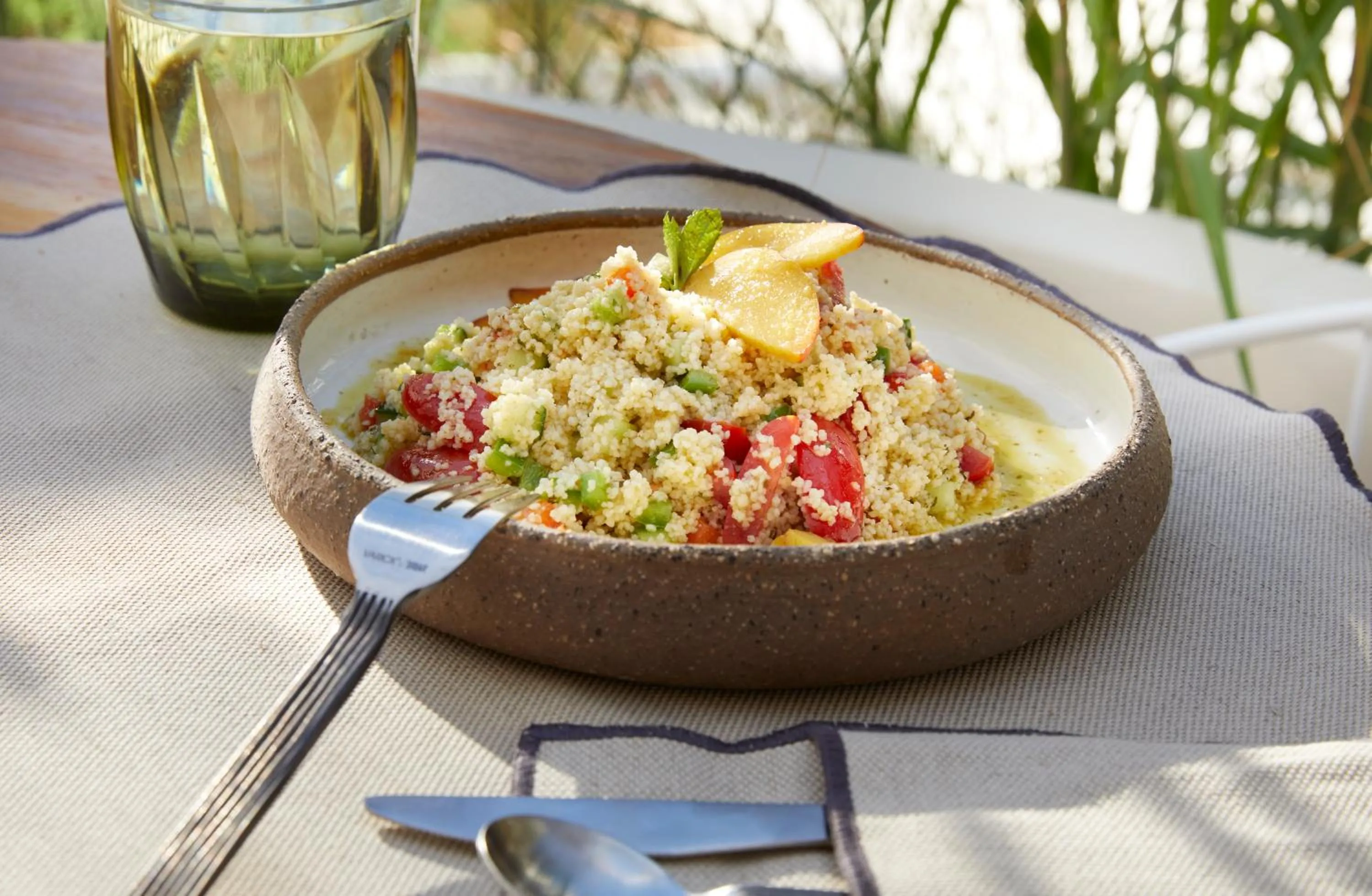 Food and drinks in White Pebble Suites