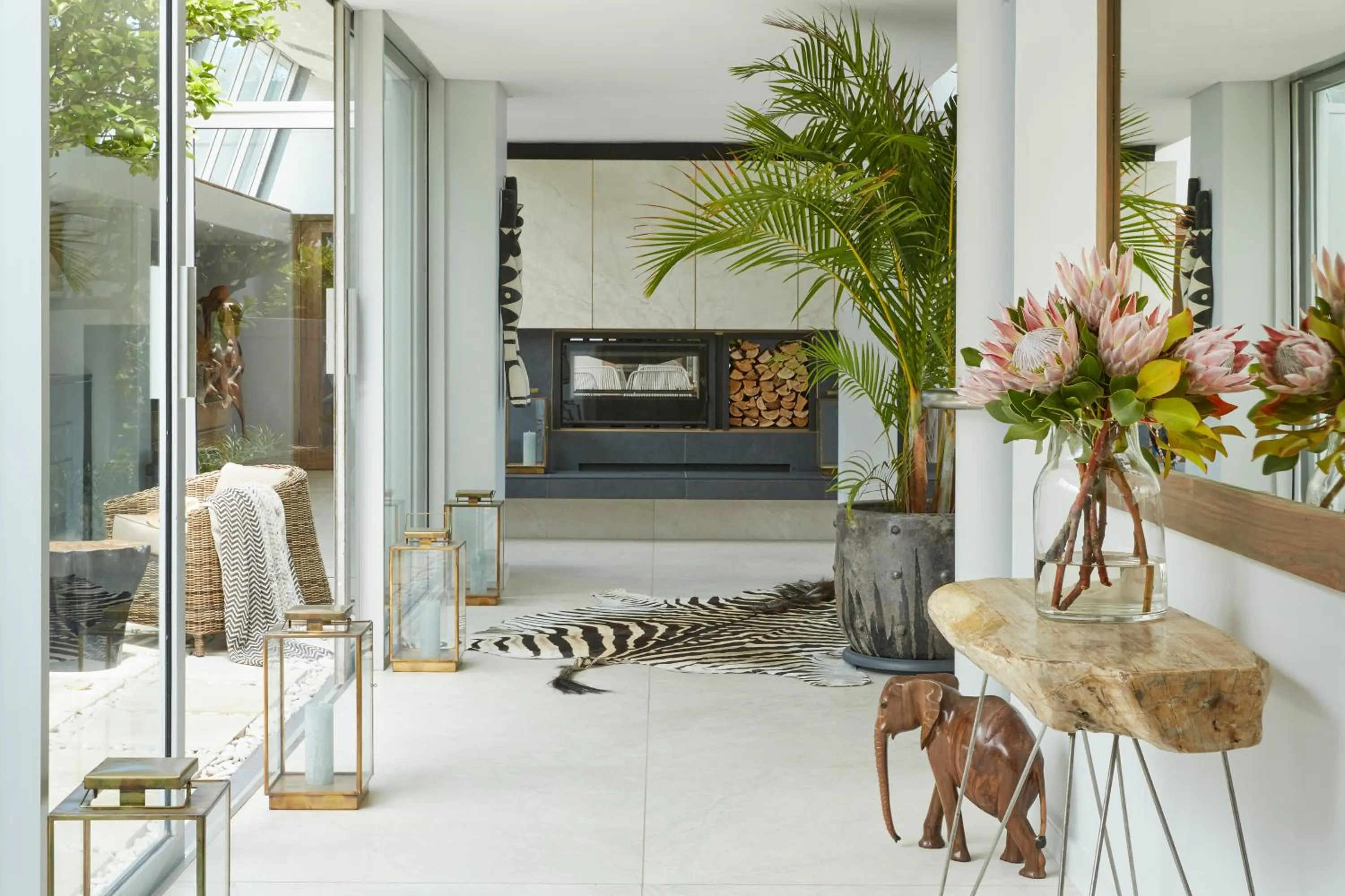 Lobby or reception in Atzaró Cape Town