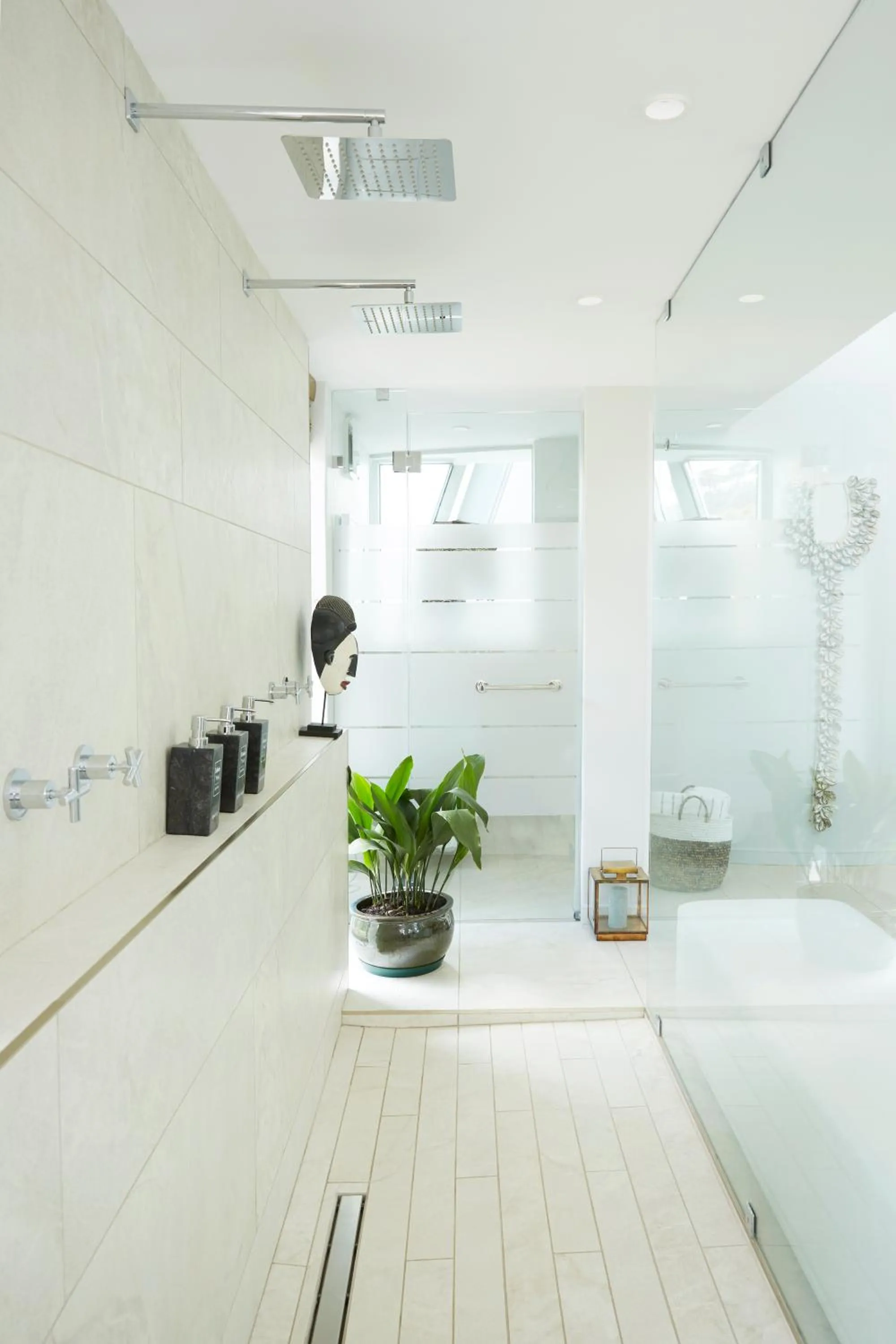 Bathroom in Atzaró Cape Town