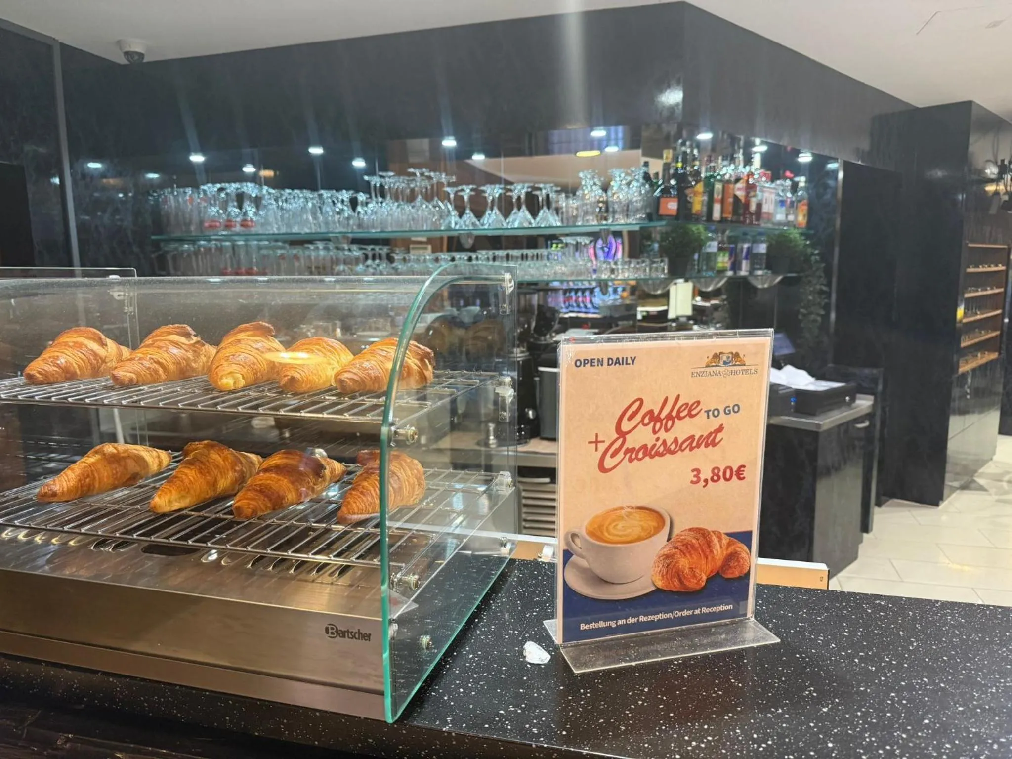 Lounge or bar in Hotel Enziana Wien