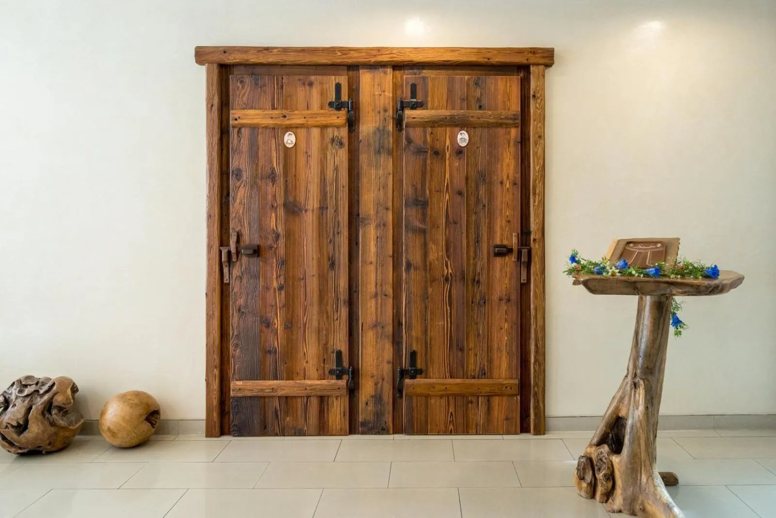 Decorative detail in Hotel Enziana Wien