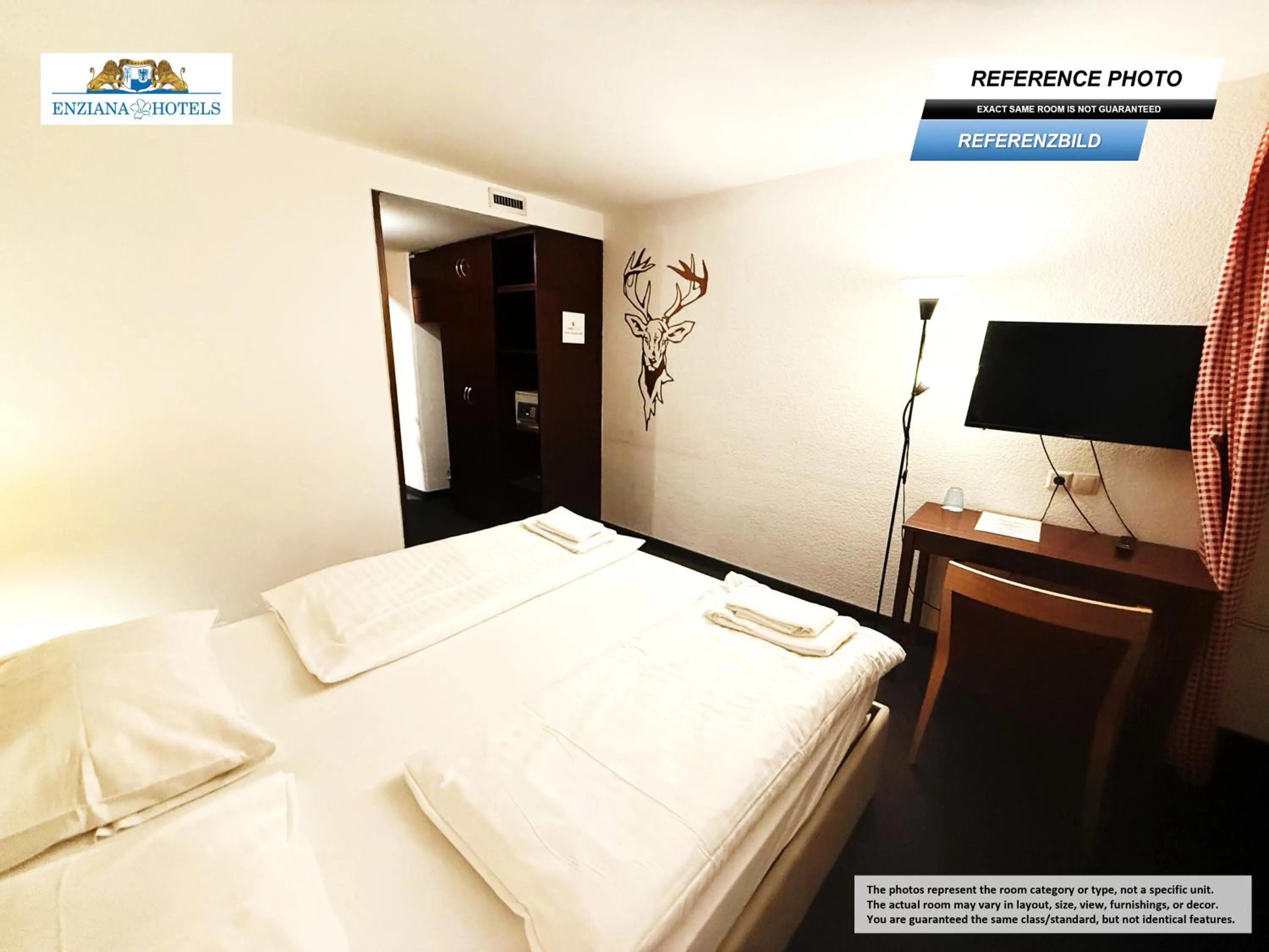 Photo of the whole room, Bed in Hotel Enziana Wien