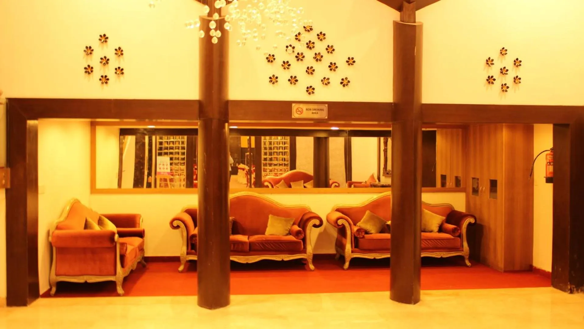Banquet/Function facilities, Bed in Regenta Inn Jaipur, Adarsh Nagar