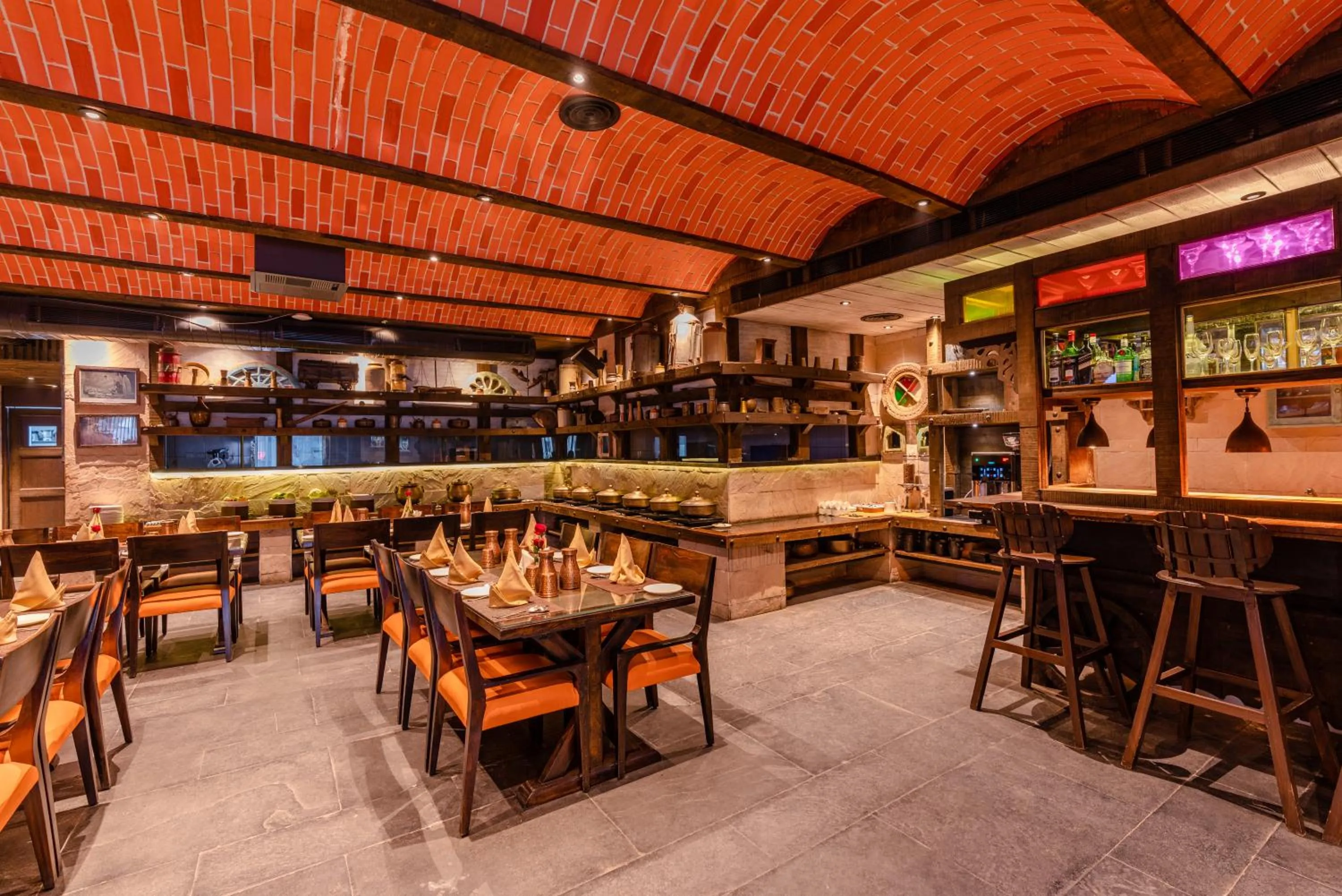 Lounge or bar in Regenta Inn Jaipur, Adarsh Nagar