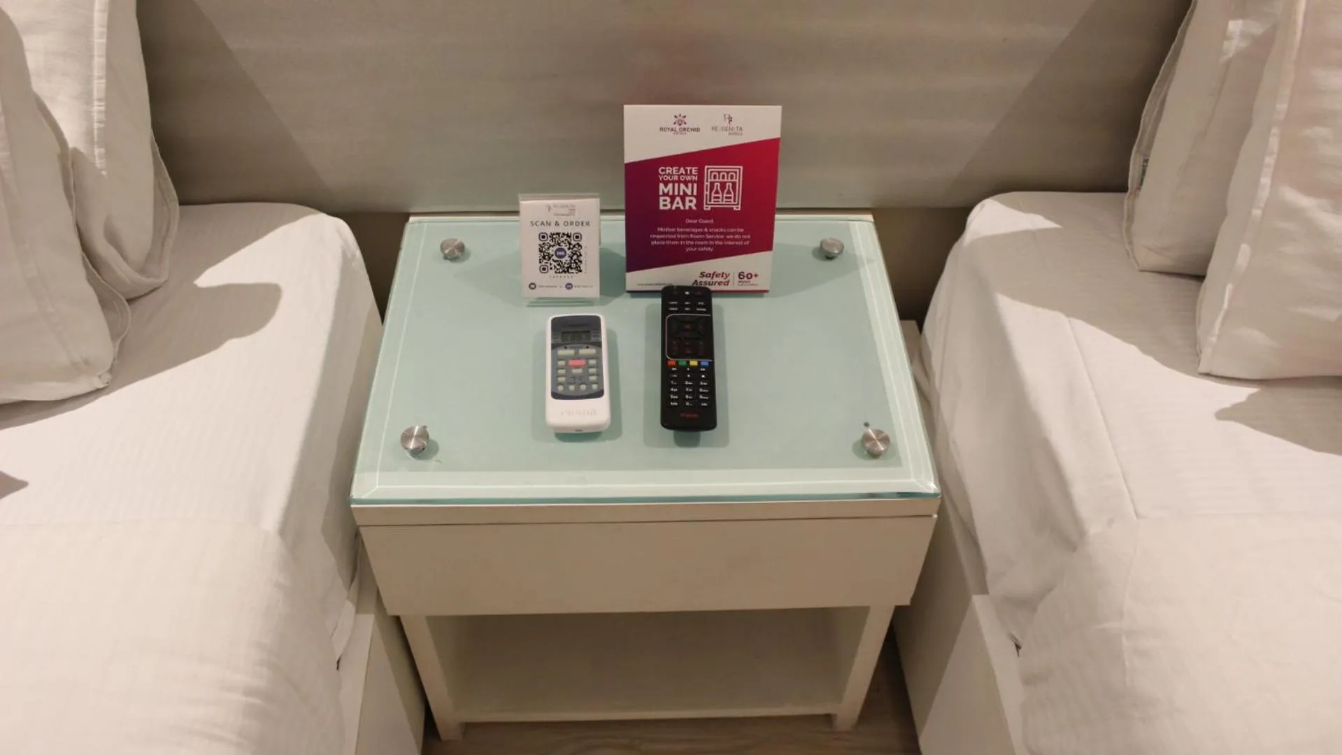 Bedroom in Regenta Inn Jaipur, Adarsh Nagar