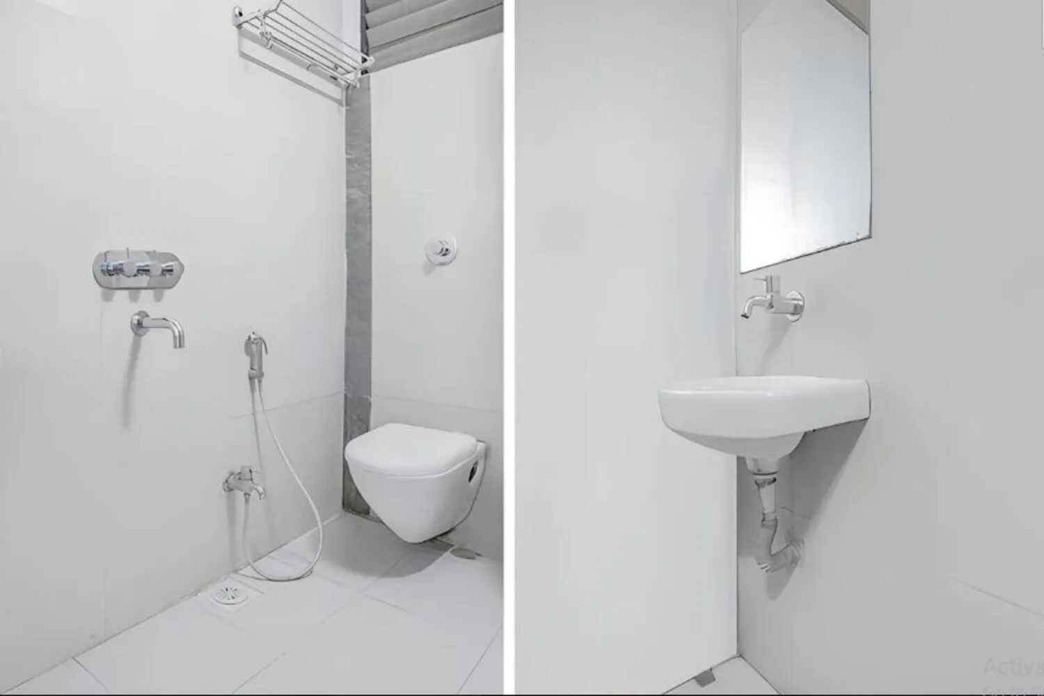 Bathroom in Hotel Satyug Inn