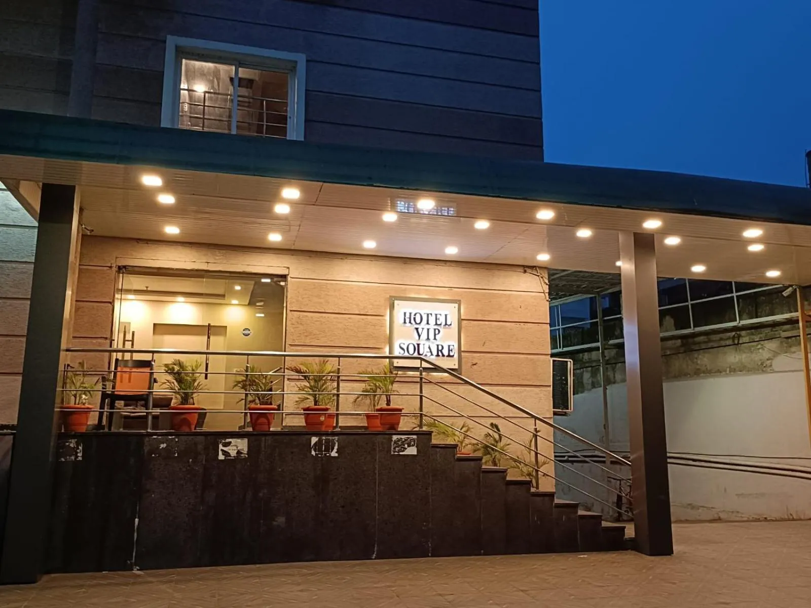 Property building in Hotel Vip Square