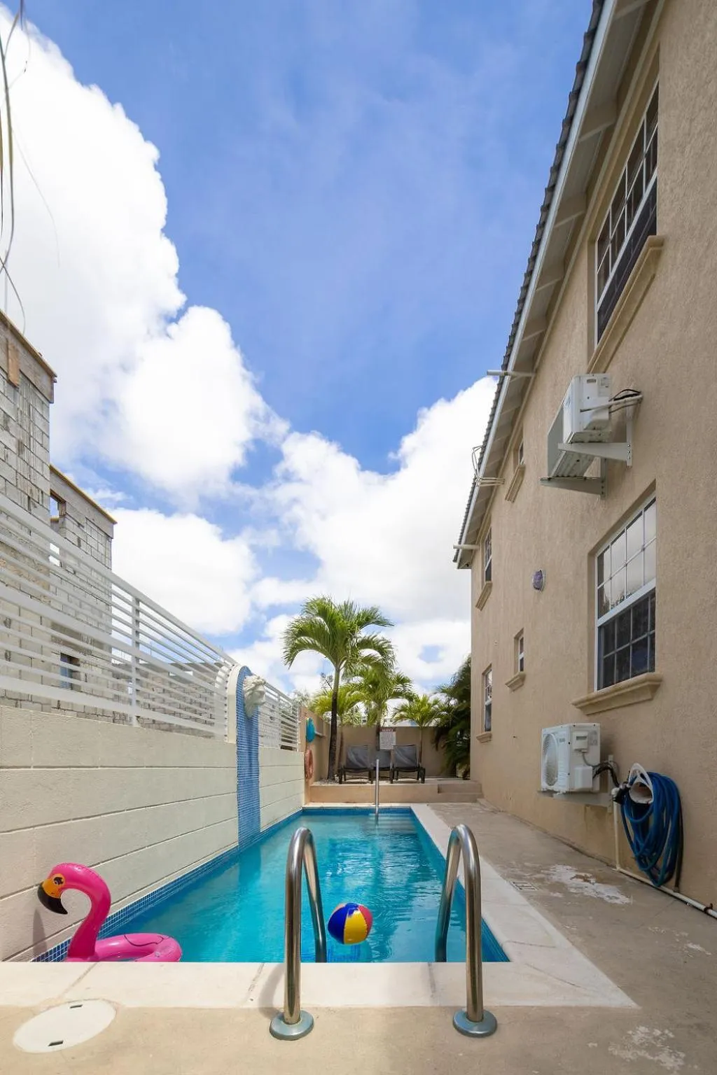 Swimming pool in Best E Villas Providence Ch Ch
