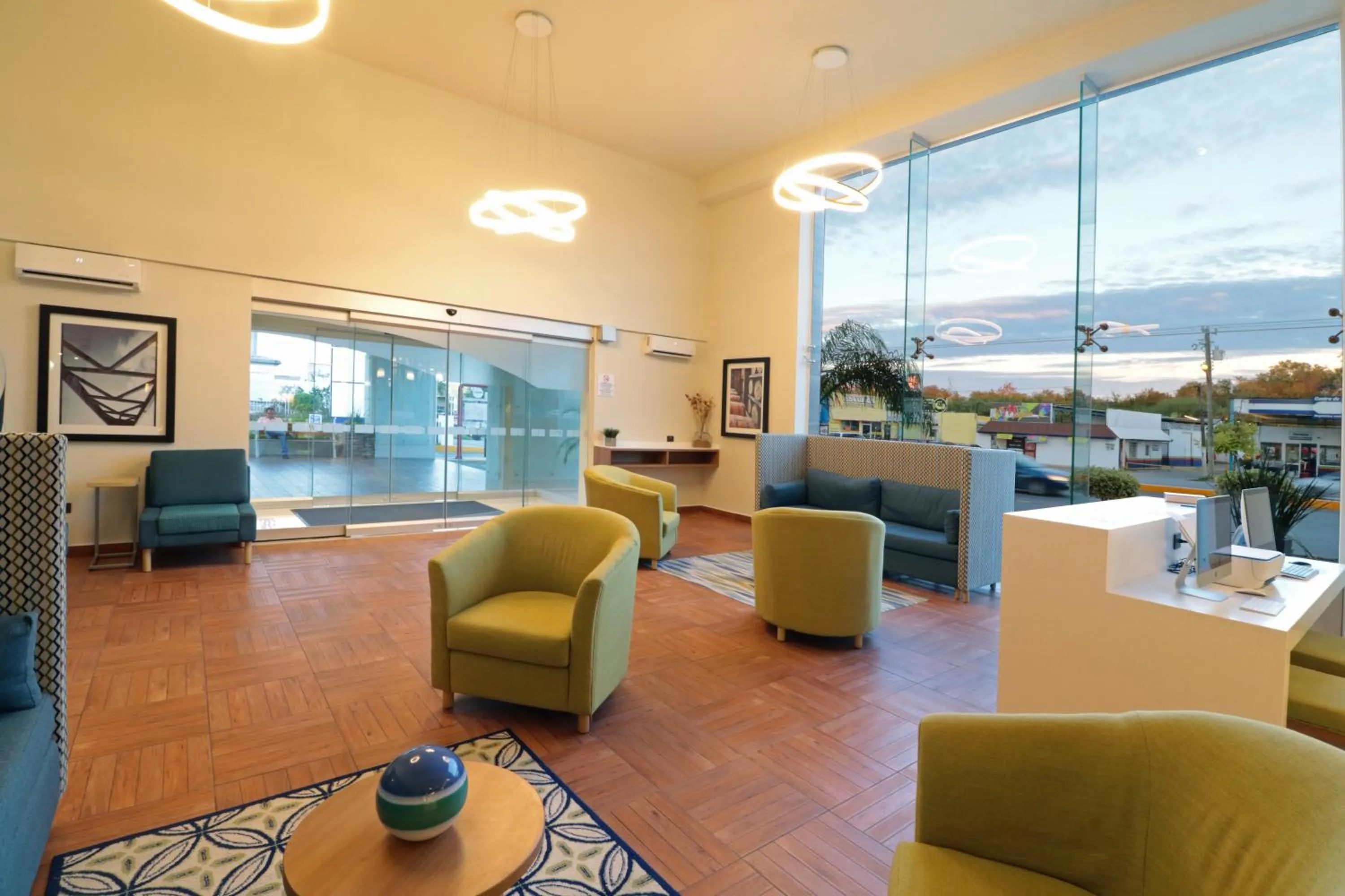 Property building in Holiday Inn Express Piedras Negras by IHG