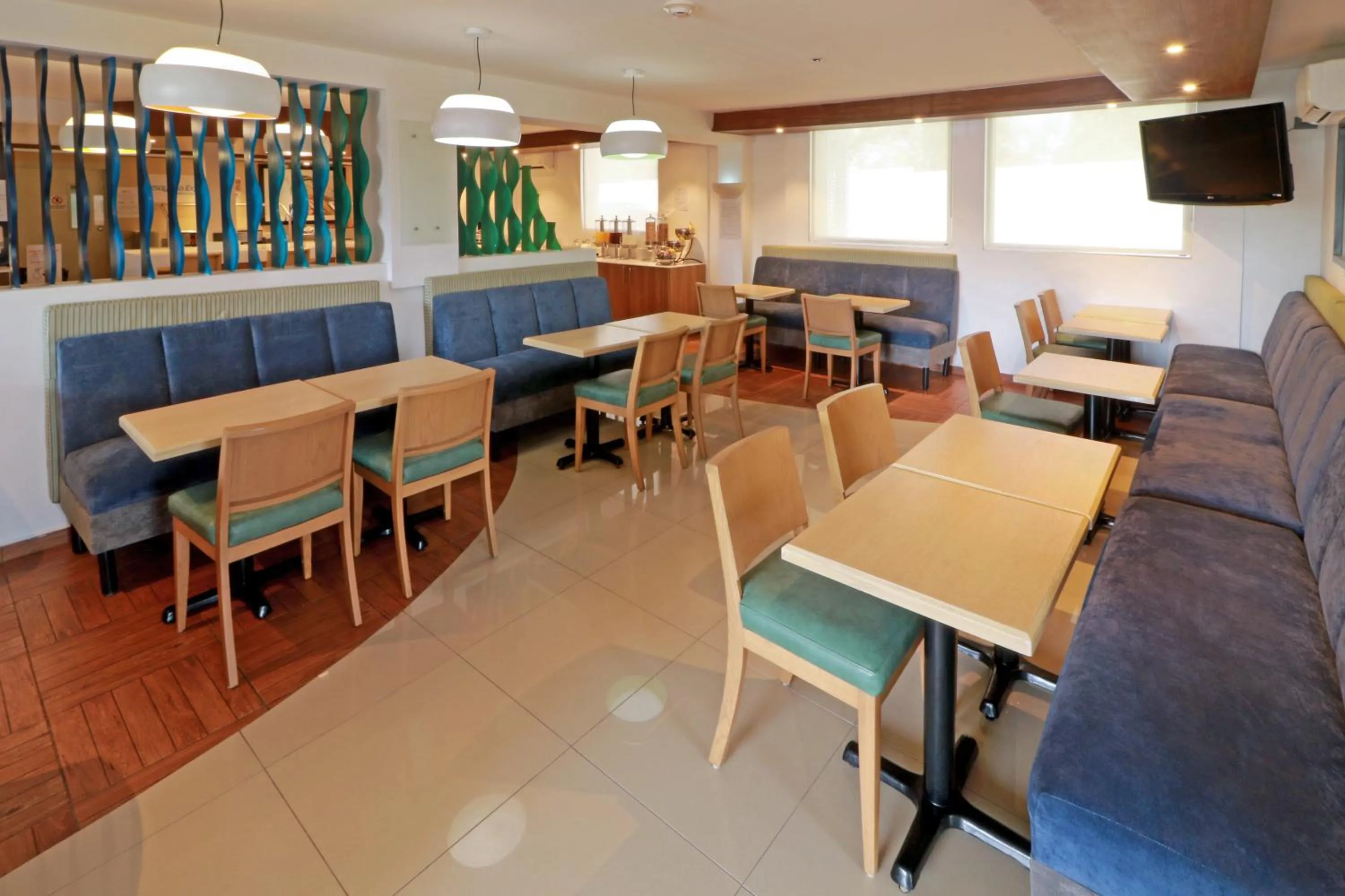 Breakfast in Holiday Inn Express Piedras Negras by IHG