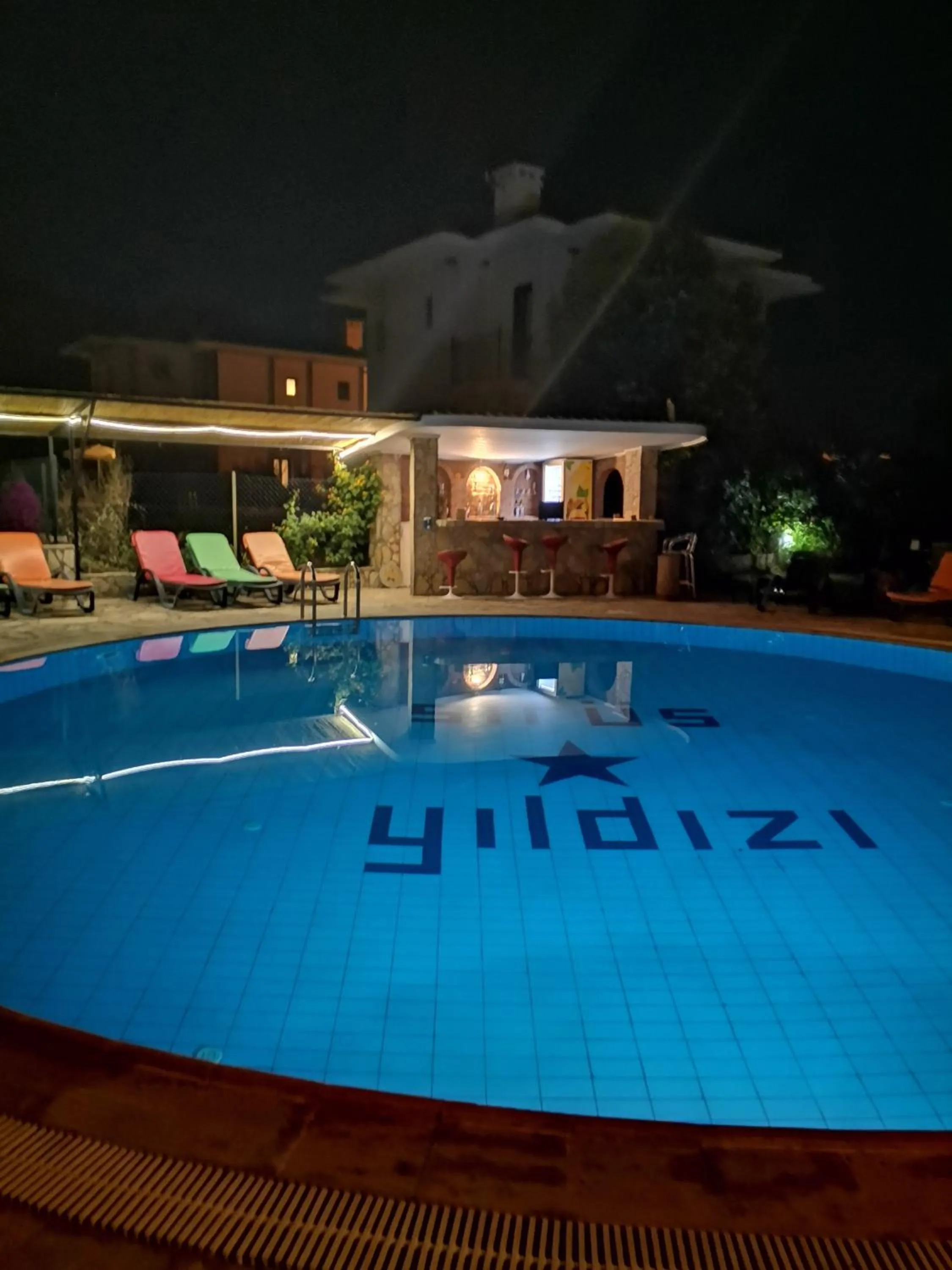 Swimming pool in Sirius star otel