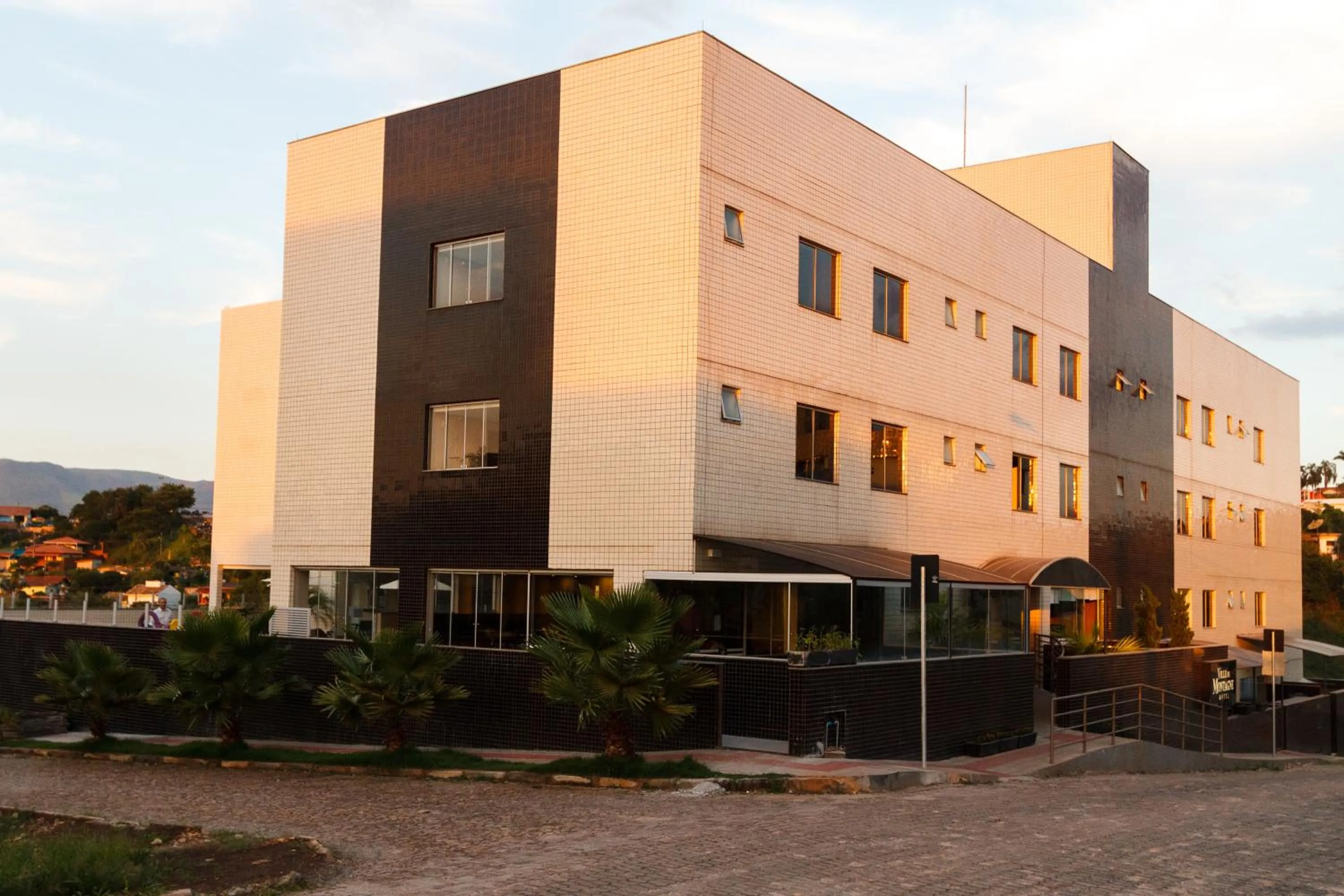 Ville de Montagne Hotel