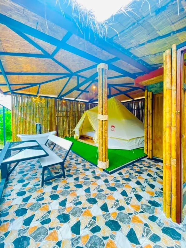 Bridge Hill Cafe Glamping