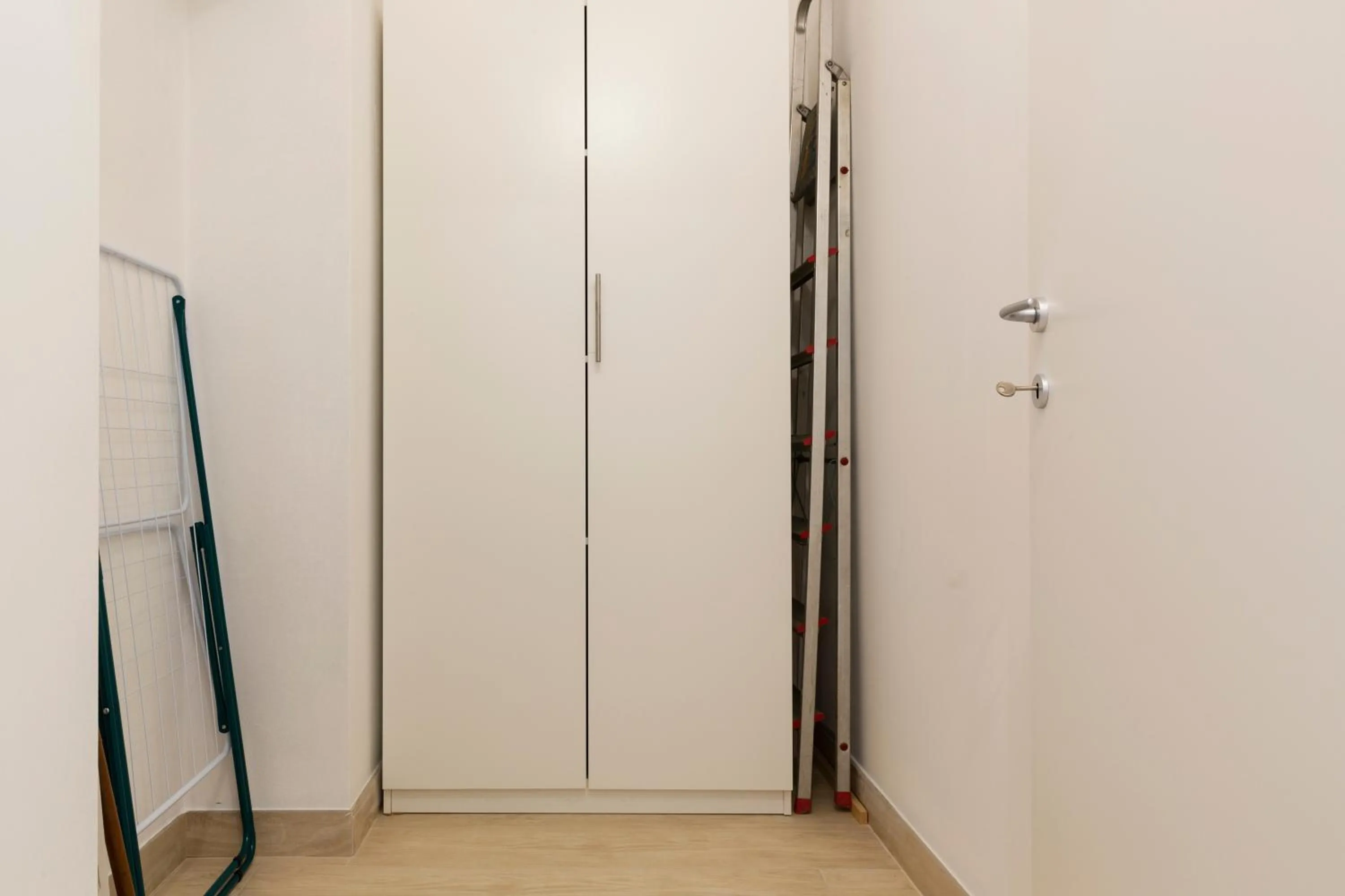 wardrobe in Affori 4ever - 2 bedrooms