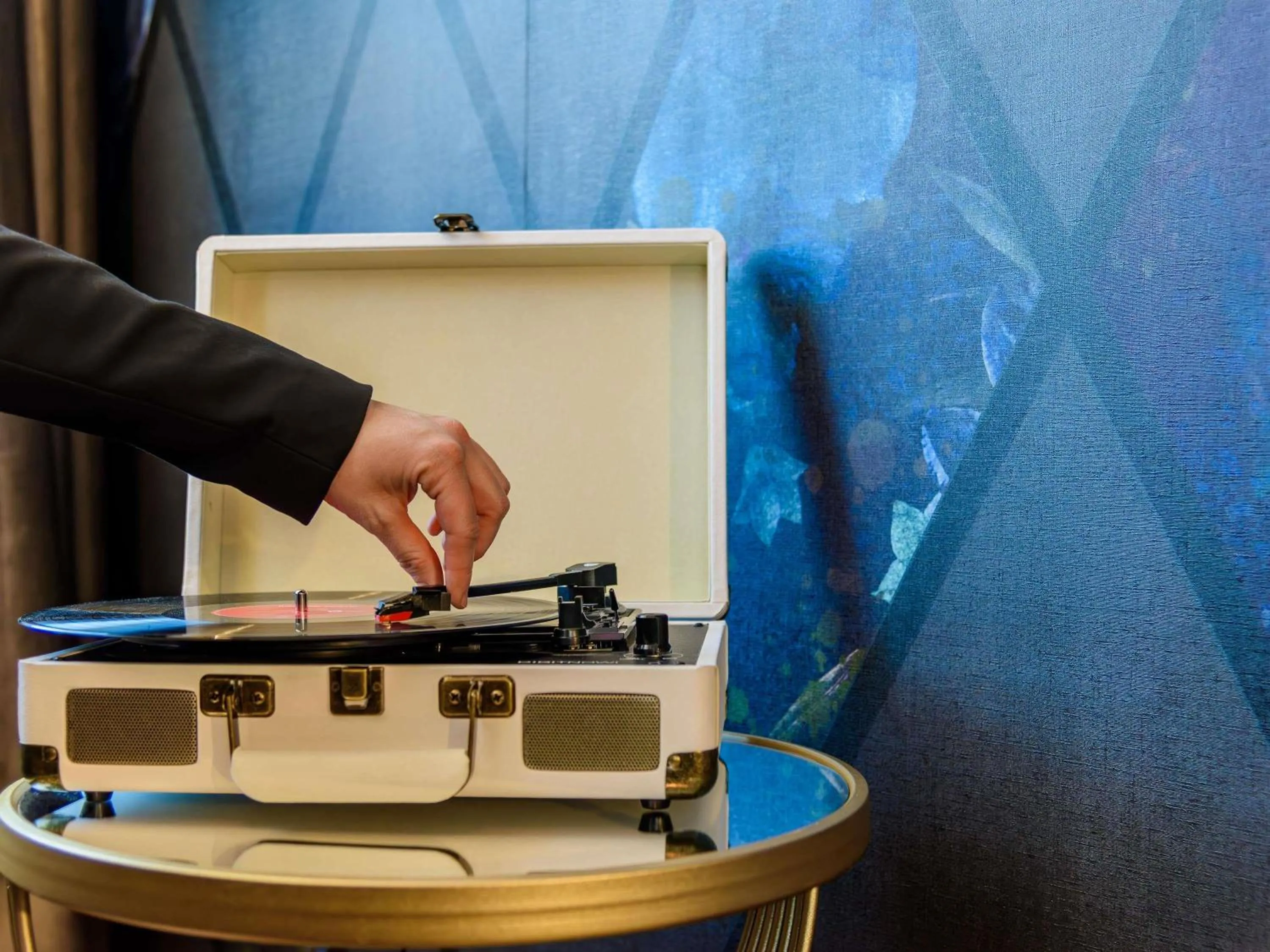 Bedroom in Hotel Am Konzerthaus - MGallery Collection